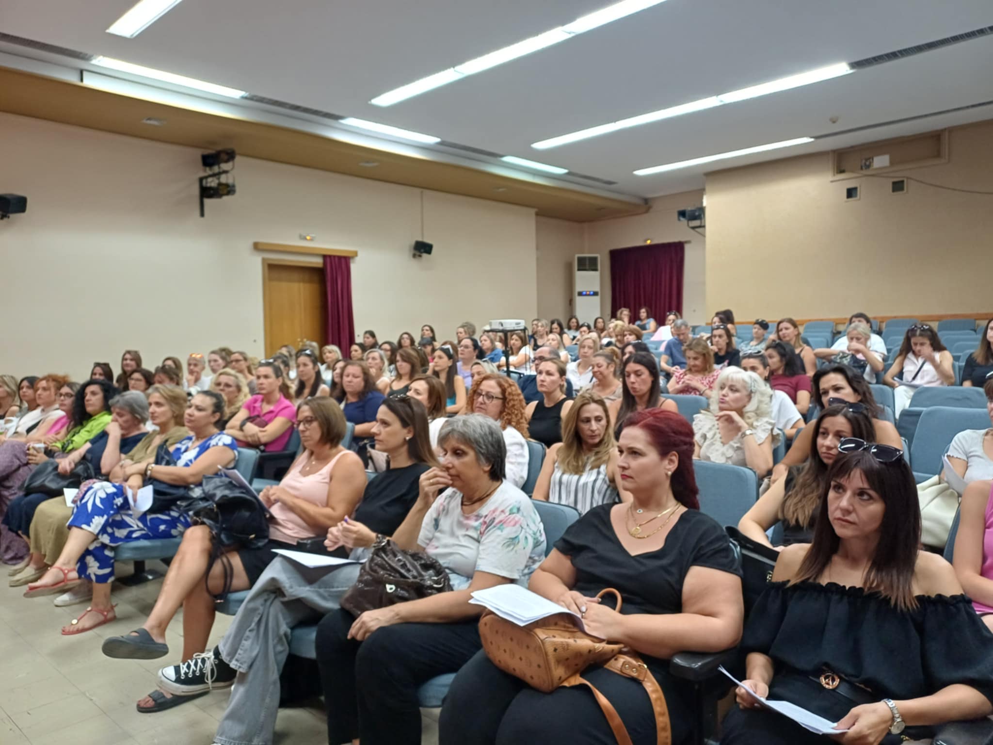 Ανανέωση συμβάσεων 168 εργαζόμενων στους παιδικούς σταθμούς του Δ. Λαρισαίων (ΦΩΤΟ)