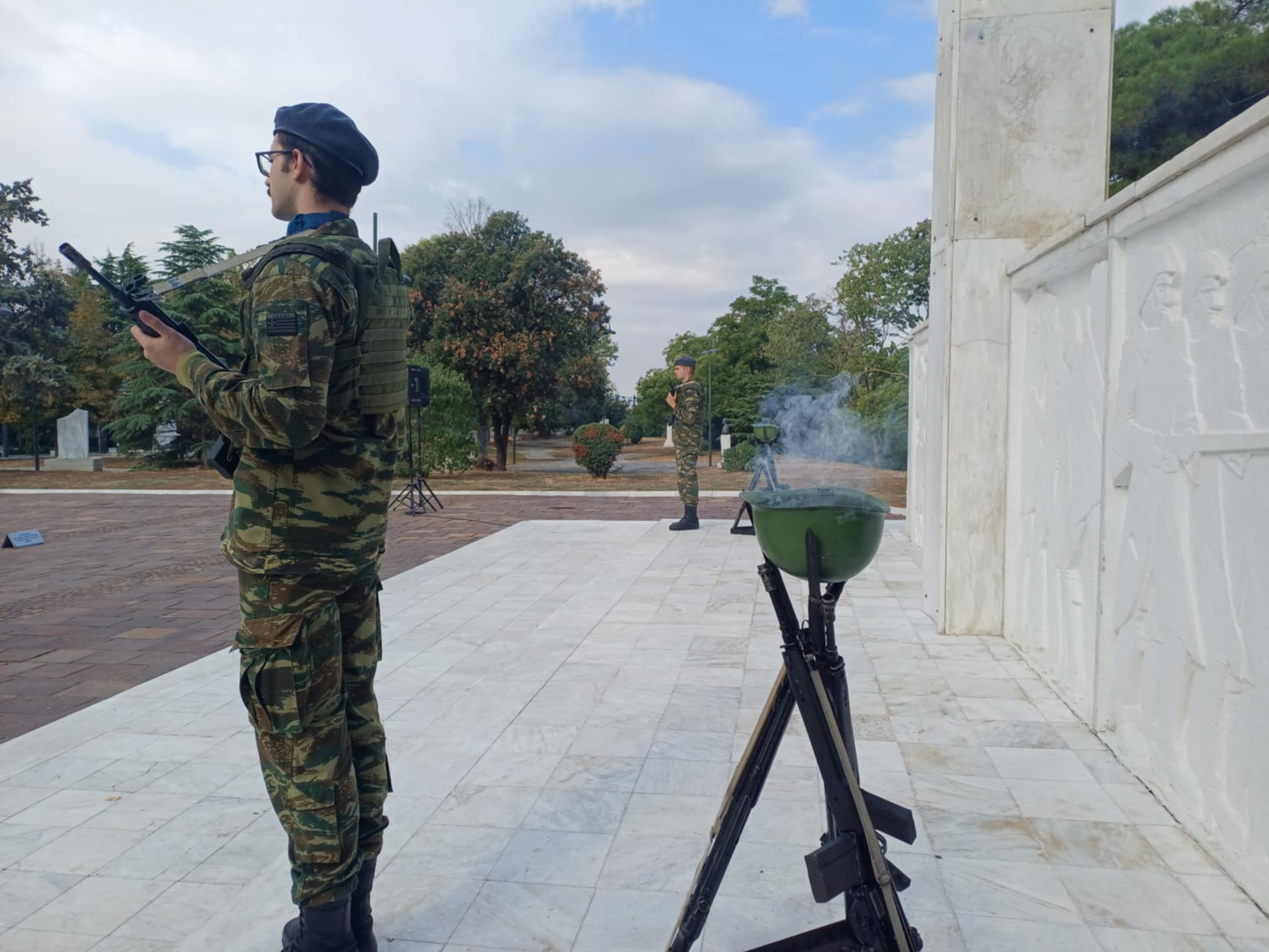 «Ημέρα Μνήμης των Εθνικών μας Ευεργετών»-εκδήλωση στη Λάρισα στο Ηρώο (ΦΩΤΟ+video)