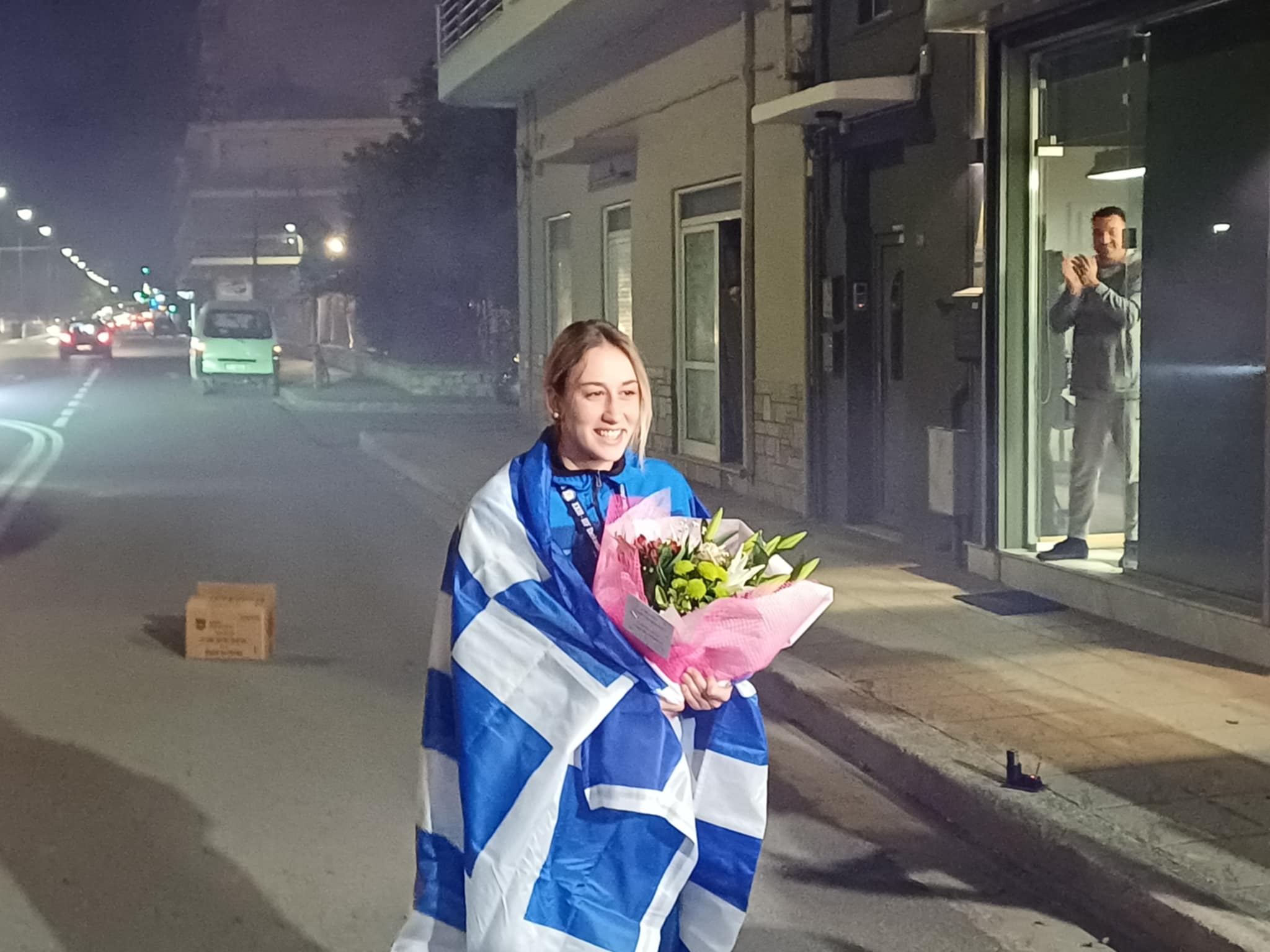 Η θερμή υποδοχή της Χριστιάνας Ιακωβάκη της Λαρισαία που λάμπει διεθνώς! (ΦΩΤΟ+video)