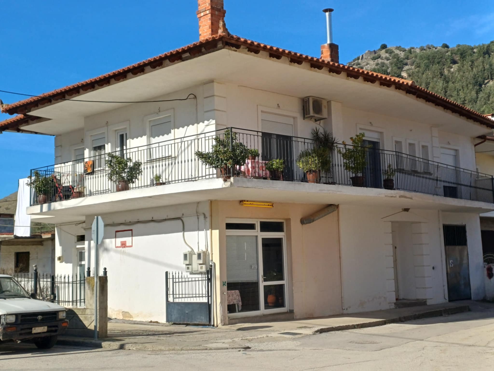 Σοκαρισμένο το Δαμάσι από το θάνατο της 49χρονης Ζωής Λέτσιου--πιάστηκε το φουλάρι της στο ζυμωτήριο (ΦΩΤΟ)