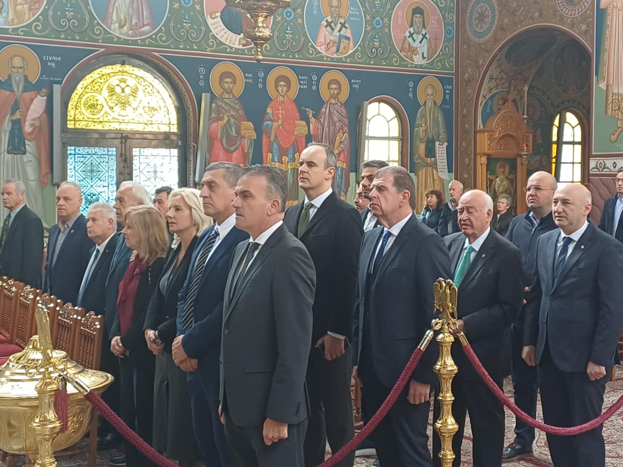 Η περιφέρεια τίμησε στη Λάρισα την ημέρα των Ενόπλων Δυνάμεων (ΦΩΤΟ+video)