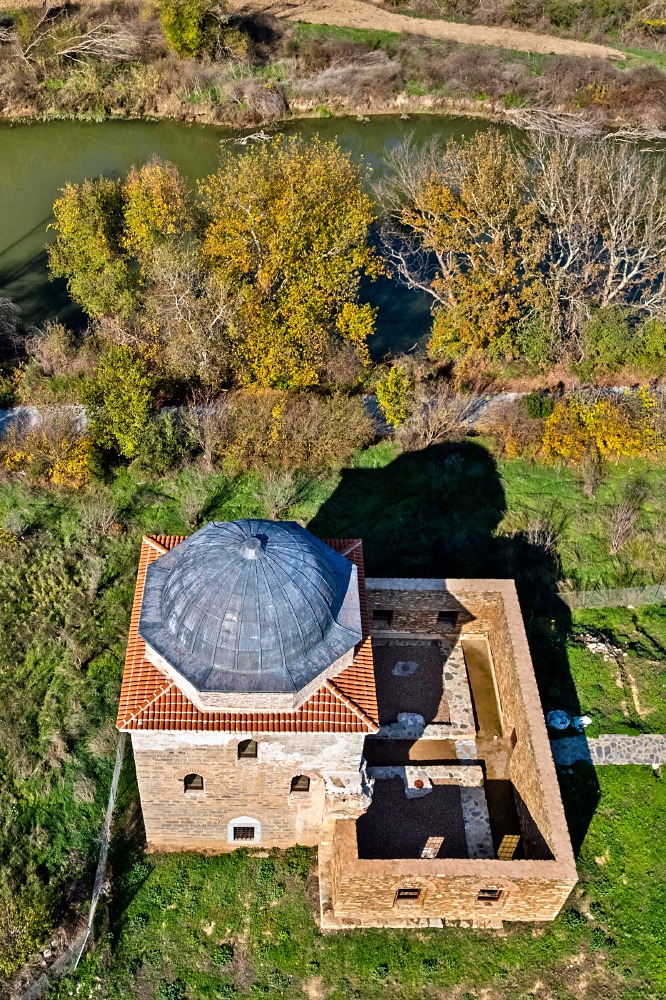 Ο Τεκές του Χασάν Μπαμπά στα Τέμπη...