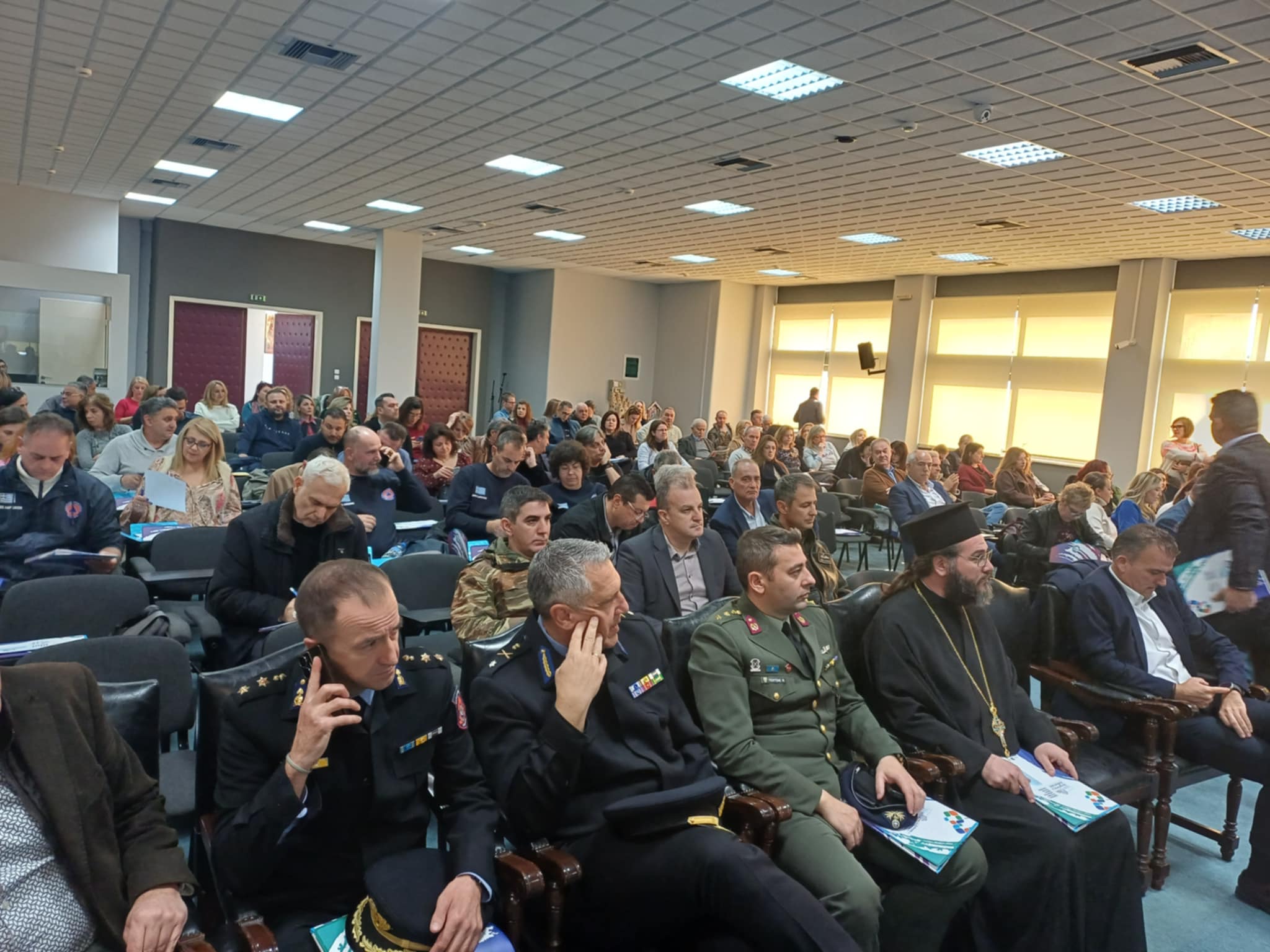 Εκδήλωση στη Λάρισα  παρουσία Λέκκα  για την αντιμετώπιση κλιματικών κινδύνων (ΦΩΤΟ)