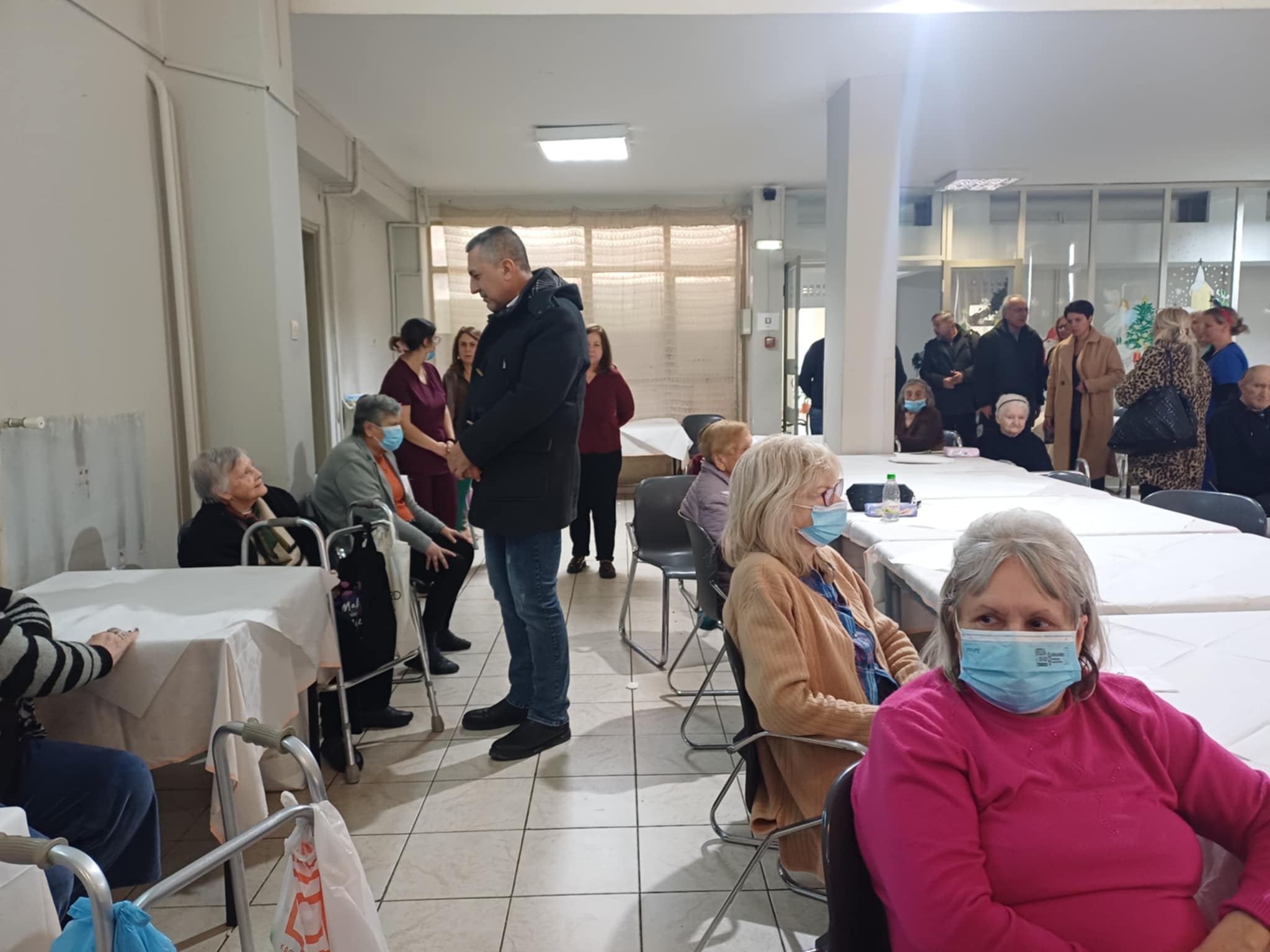 Επίσκεψη Κουρέτα στο Δημοτικό Γηροκομείο Λάρισας - Νέα πτέρυγα εντός του 2027 (ΦΩΤΟ)