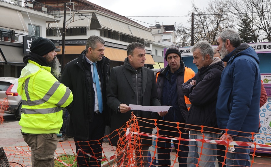 Δήμος Λαρισαίων: Φανάρια στη συμβολή των οδών Καραολή-Δημητρίου και 1ης Μεραρχίας στη Νεάπολη