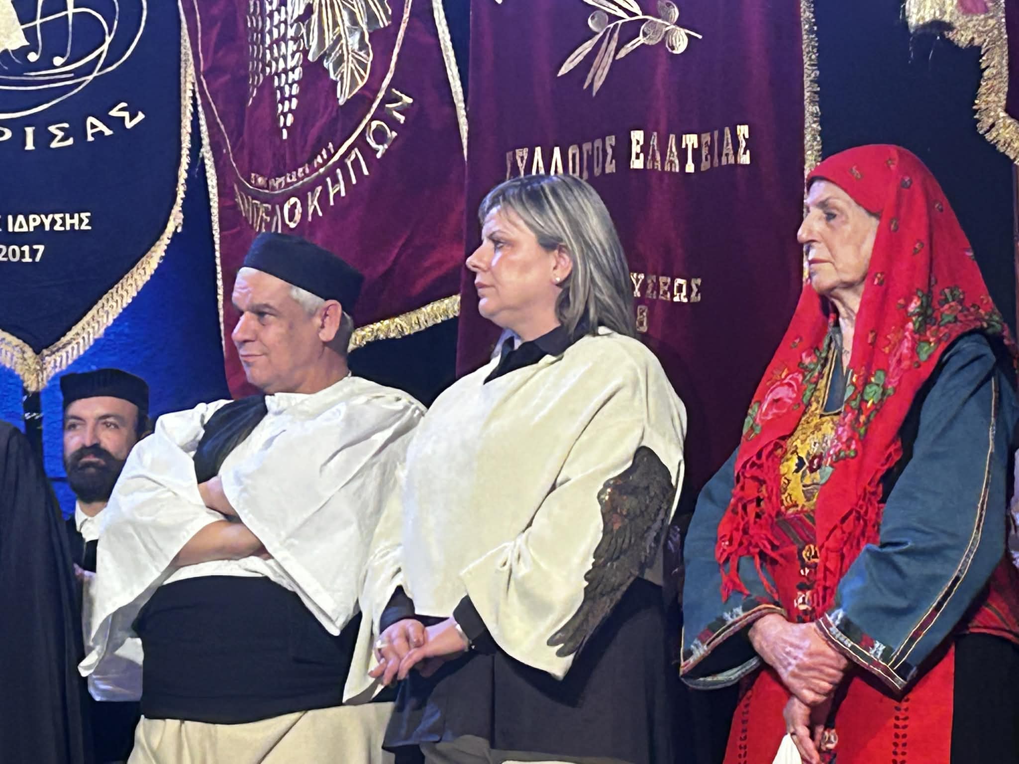 Λεβεντιά παράδοση και ...φιλανθρωπία στο κατάμεστο Δημοτικό Ωδείο Λάρισας (ΦΩΤΟ+video)