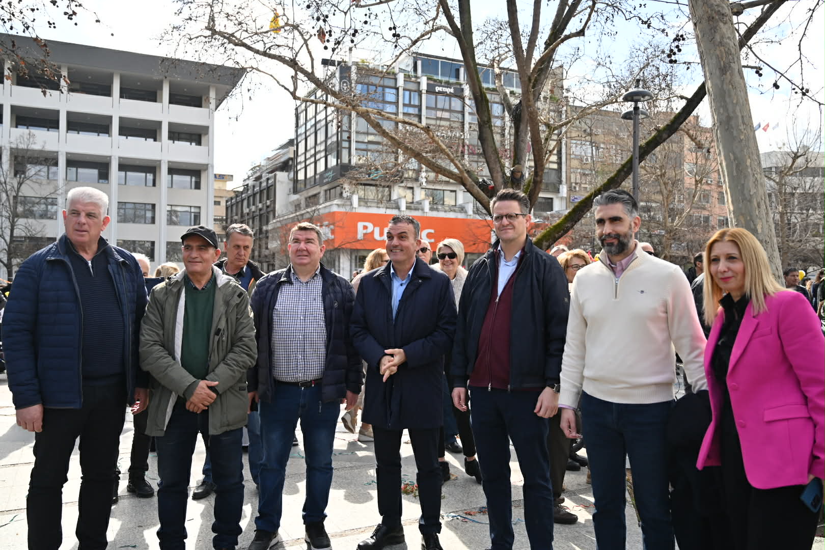 Σε ρυθμούς Αποκριάς η Λάρισα - Παραδοσιακό γλέντι στήθηκε στην κεντρική πλατεία (ΦΩΤΟ-ΒΙΝΤΕΟ)