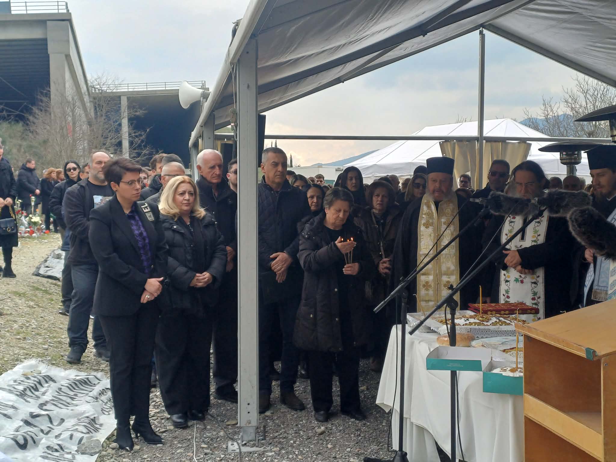 «Ο πόνος έχει γίνει οργή- Η δικαιοσύνη θα έρθει»  τόνισε ο κ. Πλακιάς στο τρισάγιο στα Τέμπη (ΦΩΤΟ+vdeo)