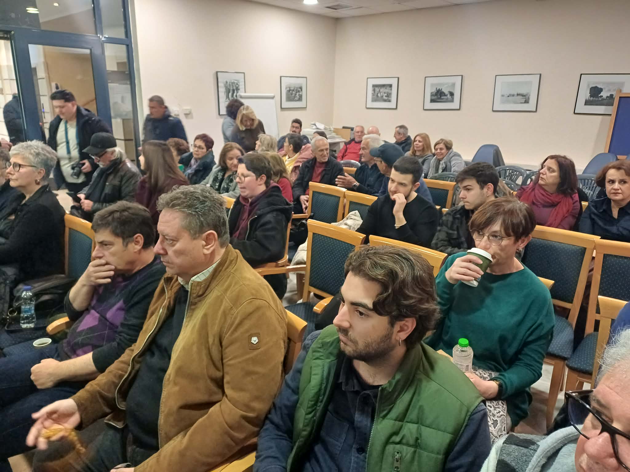 Τρία χρόνια από την τραγωδία στα Τέμπη: «Δεν θα σταματήσουμε μέχρι να βρούμε την αλήθεια» (ΦΩΤΟ)
