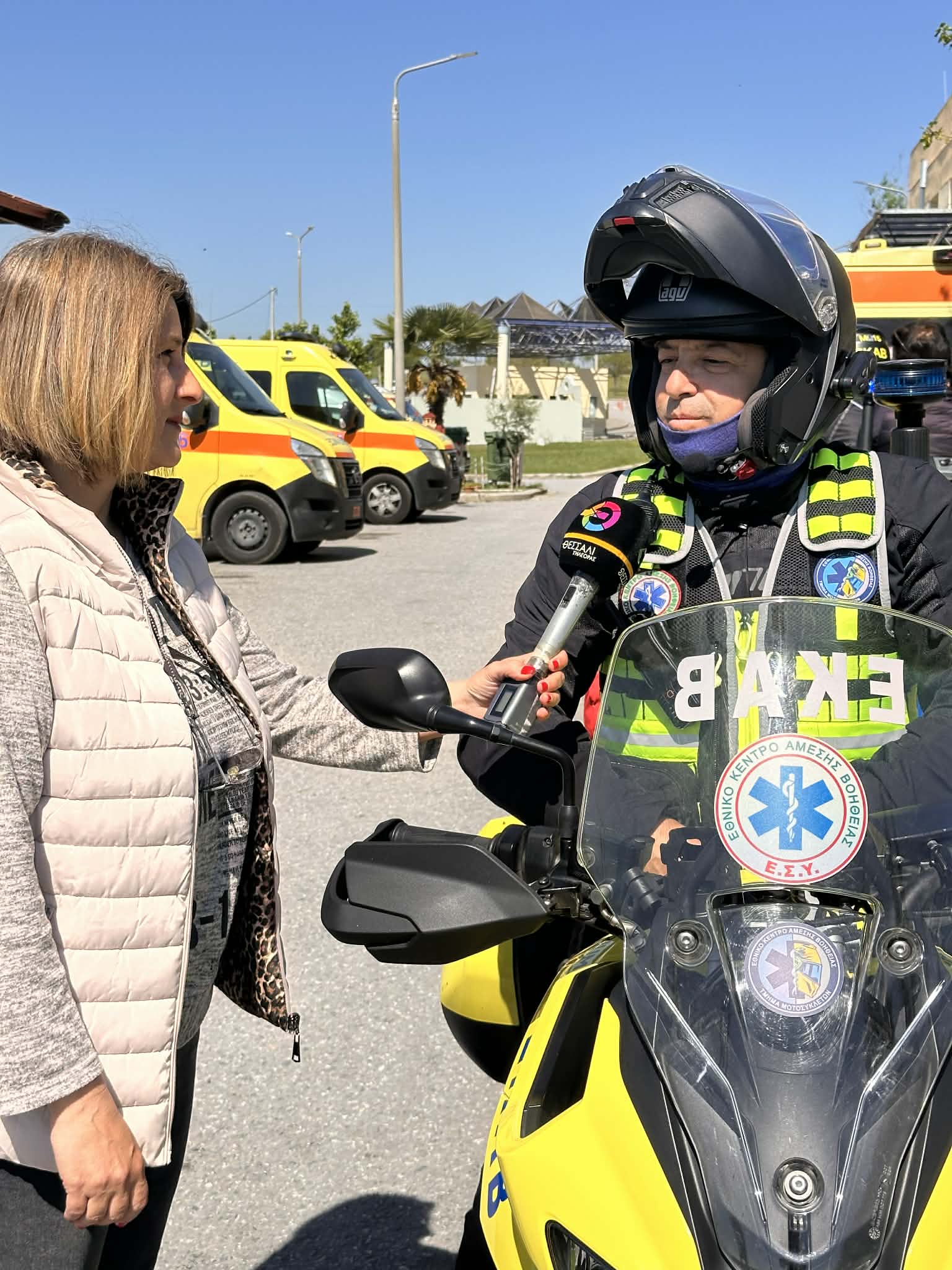Λάρισα: Οι «ήρωες των 5 λεπτών» του ΕΚΑΒ σώζουν ζωές καθημερινά (ΦΩΤΟ-ΒΙΝΤΕΟ)