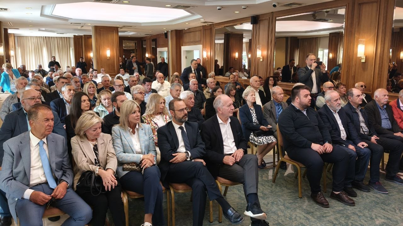 Ο Βαγγέλης Μεϊμαράκης στον Βόλο καλεσμένος της ΟΝΝΕΔ: “Οφείλουμε να ακούμε την νέα γενιά” (video+ εικόνες)