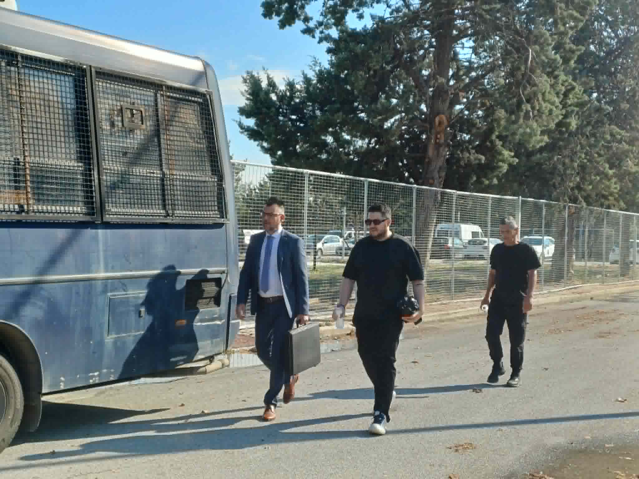 Με αγορεύσεις συνηγόρων οικογενειών θυμάτων  και υπερασπισης συνεχίζεται σήμερα η δίκη των Τεμπών