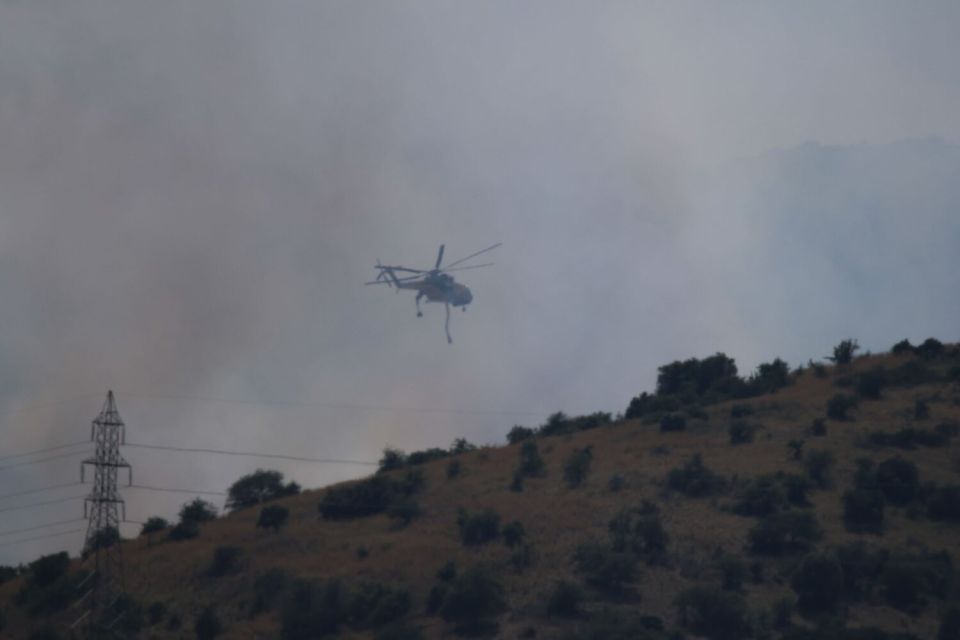 Υπό μερικό έλεγχο μετά από πολύωρη μάχη η πυρκαγιά στον Αργυρόμυλο Λάρισας (ΦΩΤΟ+video)