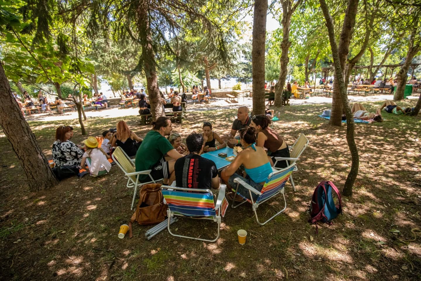 Χαλάρωση, διασκέδαση και βουτιές στη λίμνη Πλαστήρα από τους κατασκηνωτές του Plastiras Lake Festival (φωτο)