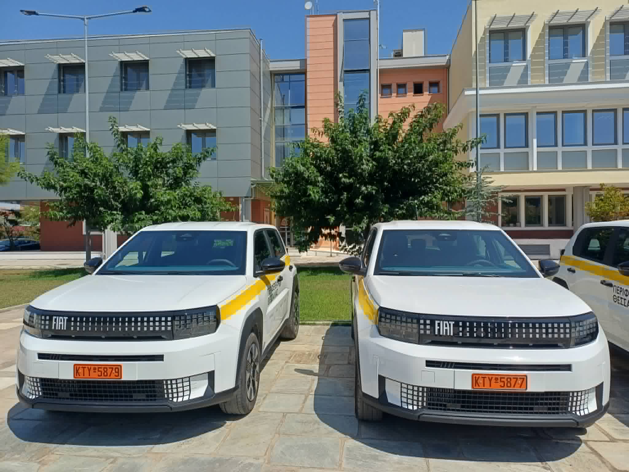 Αναβαθμίζεται ο μηχανολογικός στόλος της περιφέρειας- παρουσιάστηκαν τα νέα αυτοκίνητα