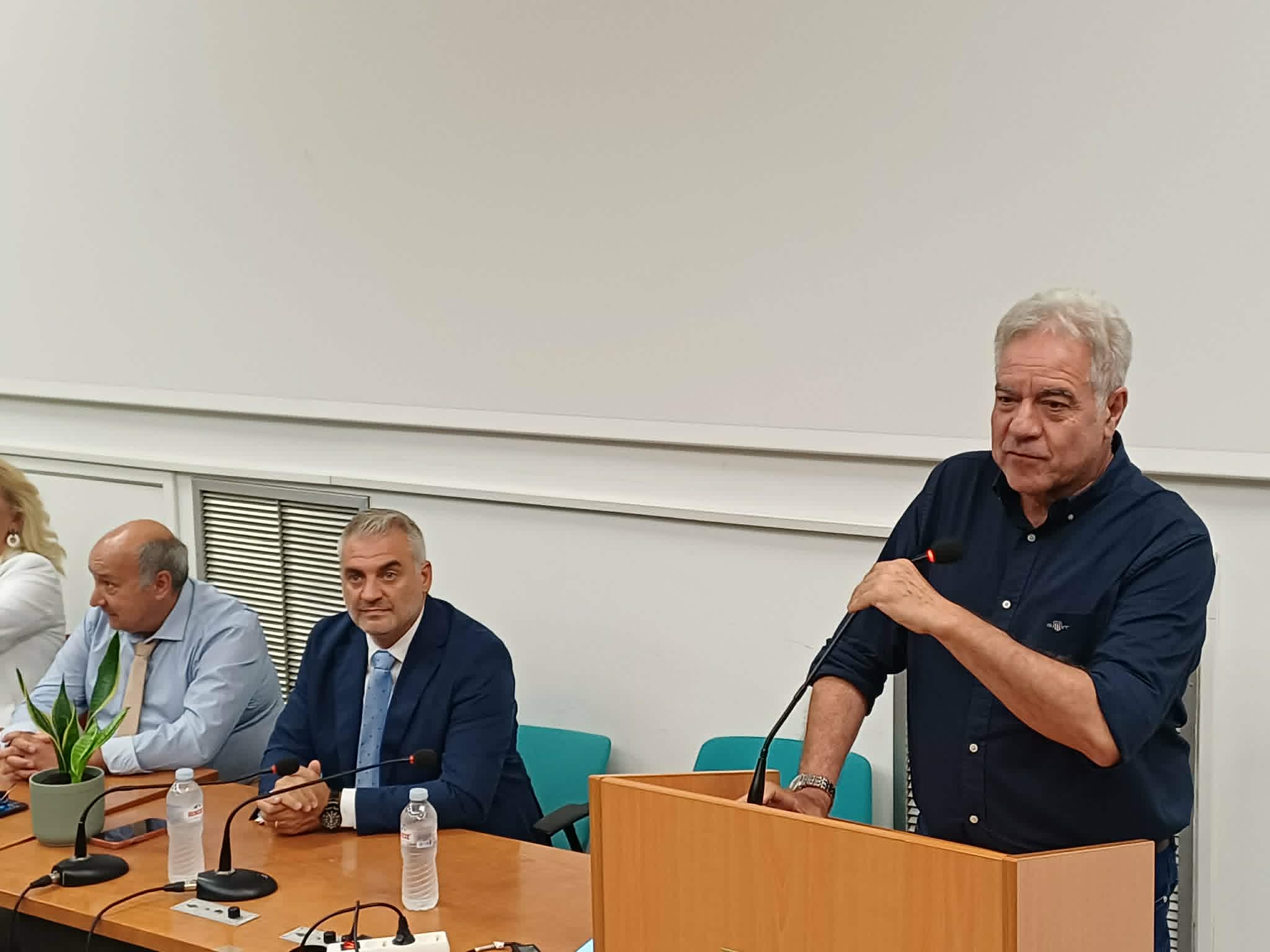 Απονομή τίτλων στους 83 ειδκιευόμενους νοσηλευτές στο Πανεπιστημιακό Λάρισας (ΦΩΤΟ)