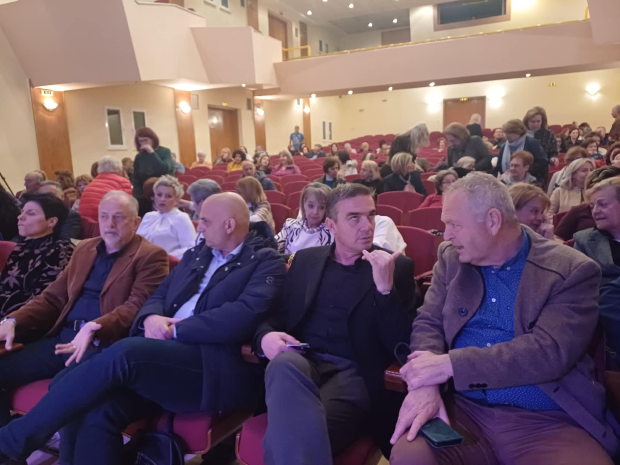 Τα οφέλη της νηστείας στην υγεία μας - Ομιλία Κουρέτα στο Δημοτικό Ωδείο Λάρισας (ΦΩΤΟ)