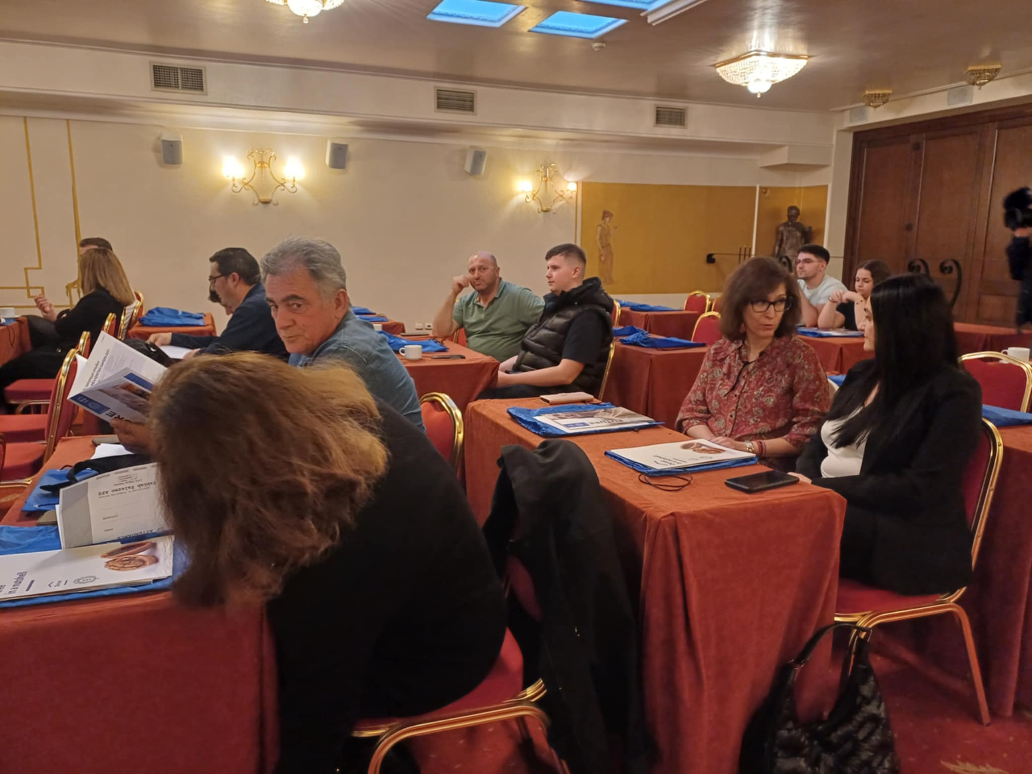 Στα Τρίκαλα από σήμερα μέχρι Κυριακή το Deree-Οι ευκαιρίες που δίνει  το Αμερικάνικο κολλέγιο στους φοιτητές (ΦΩΤΟ)