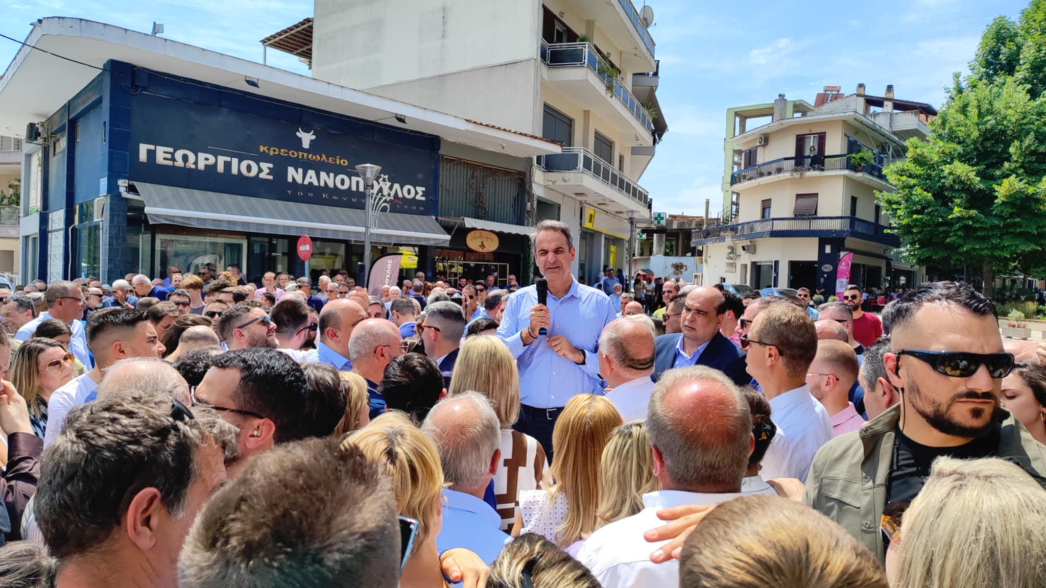 Μητσοτάκης από Βελεστίνο: Προτεραιότητα της κυβέρνησης η αποκατάσταση της Θεσσαλίας (ΦΩΤΟ)