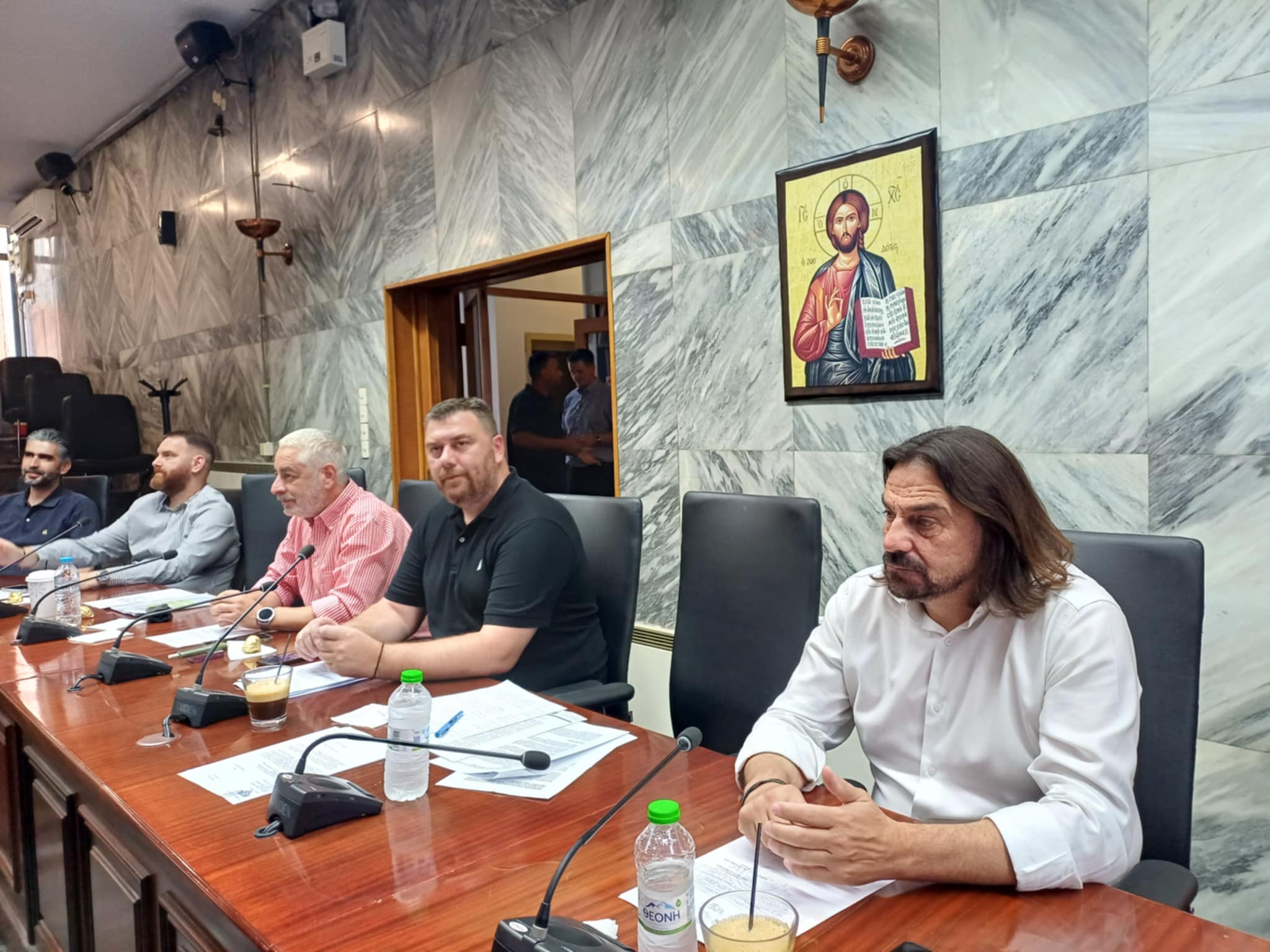 Το φεστιβάλ καφέ και η Τάκη Τσιόγκα πεδίο αντιπαράθεσης στο δημοτικό συμβούλιο Λάρισας (ΦΩΤΟ)