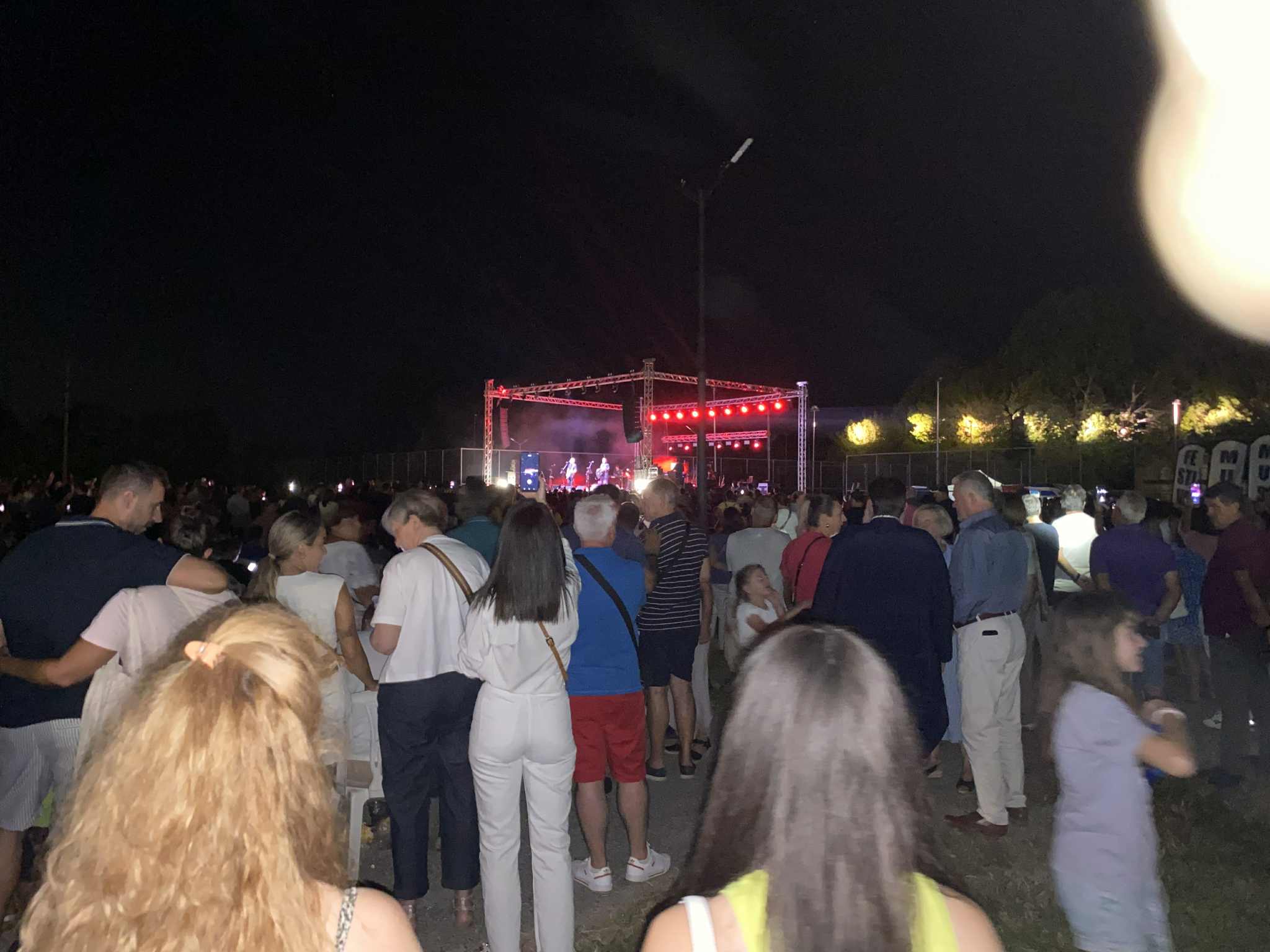 Χιλιάδες Θεσσαλοί παρακολούθησαν τη συναυλία Πορτοκάλογλου, Κότσιρα στην Ιτέα (ΦΩΤΟ+video)