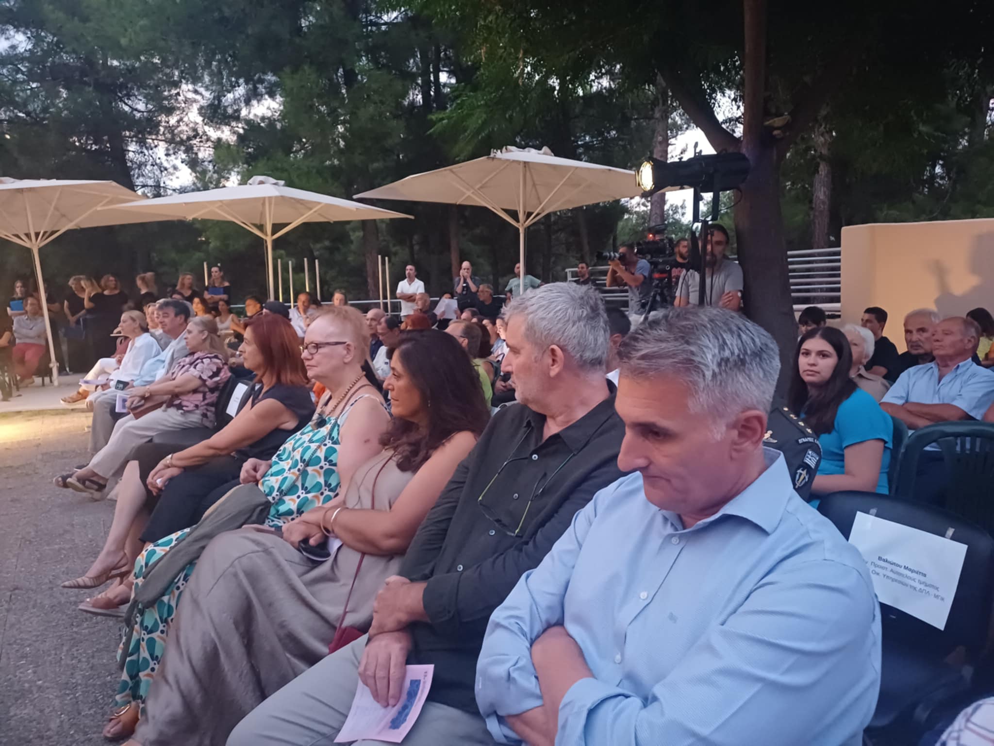 13ο Πανθεσσαλικό Φεστιβάλ Ποίησης: Επίσημη έναρξη, στον Κήπο του Διαχρονικού Μουσείου Λάρισας (ΦΩΤΟ+video)