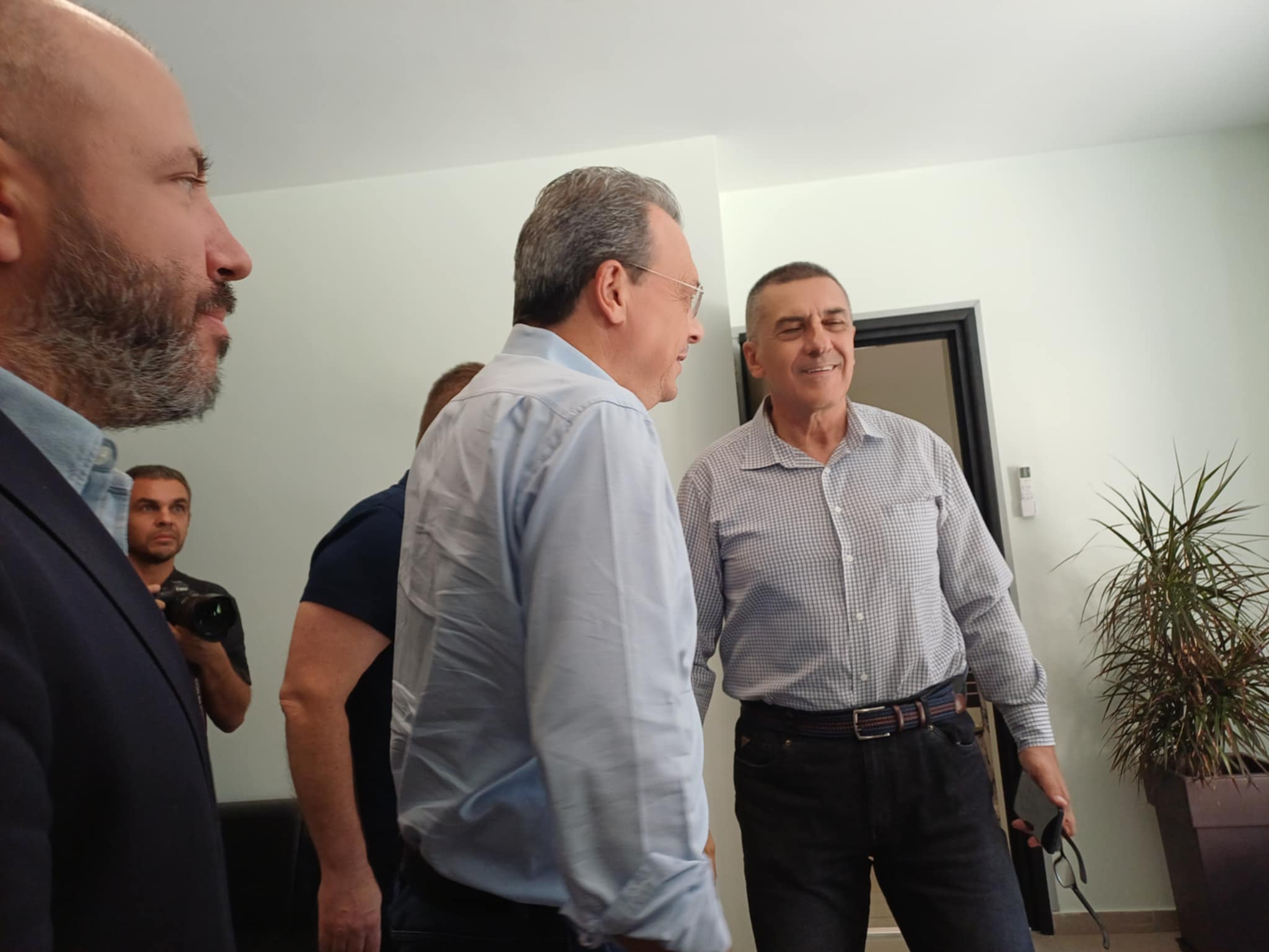 Φάμελλος από Λάρισα: Ανεπαρκές το σχέδιο 10 ημερών του ΥΠΑΑΤ για την καταπολέμηση της ευλογιάς (ΦΩΤΟ+video)