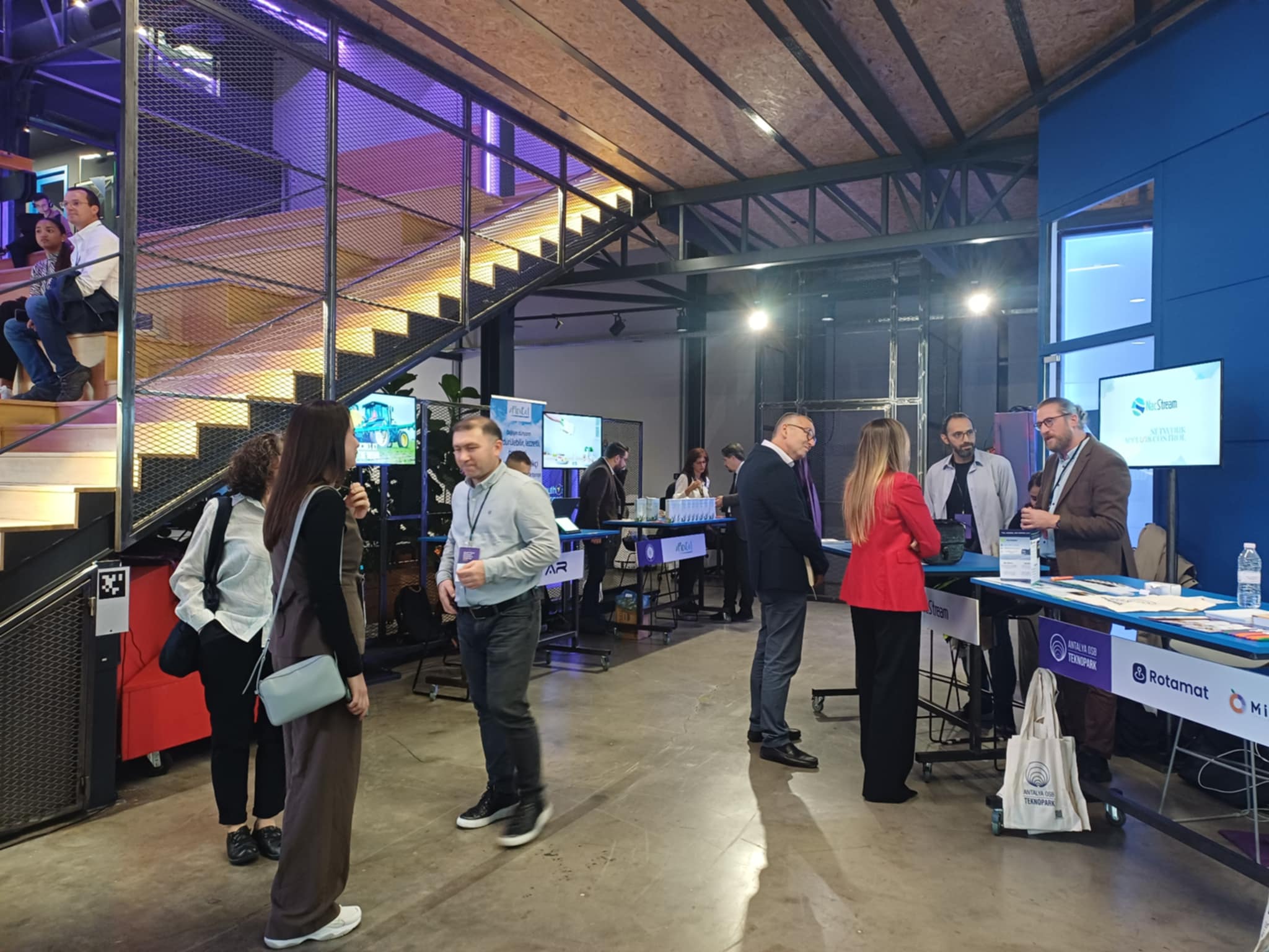 Η Λάρισα γίνεται Κέντρο Καινοτομίας, επιχειρηματικότητας  για δύο ημέρες για όλη τη νοτιοανατολική Ευρώπη (ΦΩΤΟ)