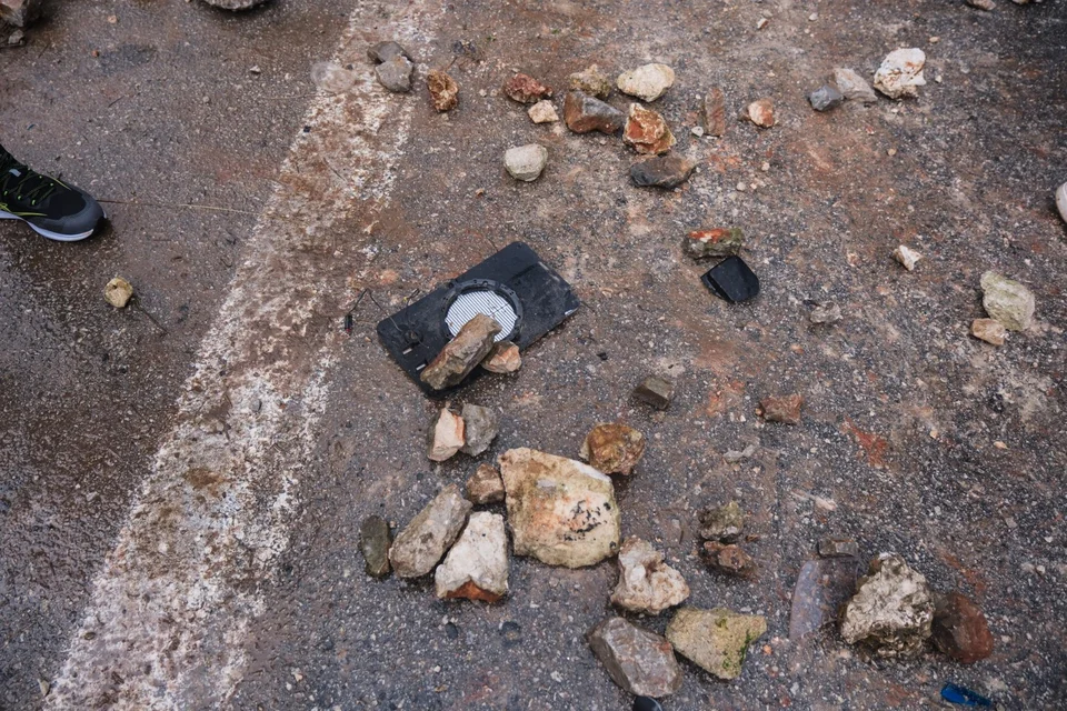 Ανυποχώρητοι οι αγρότες: Μπλόκα σε όλη τη χώρα, βίαια επεισόδια στην Κρήτη -Τραυματίστηκαν 8 αστυνομικοί, δύο συλλήψεις