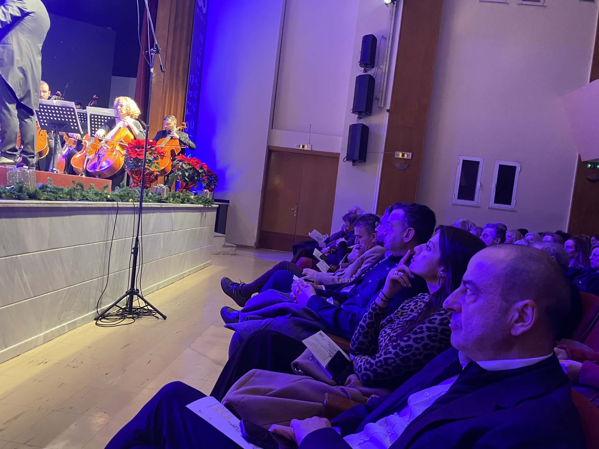 Μαγική ατμόσφαιρα στις συναυλίες της Συμφωνικής Ορχήστρας στο Δημοτικό Ωδείο (ΦΩΤΟ+video)