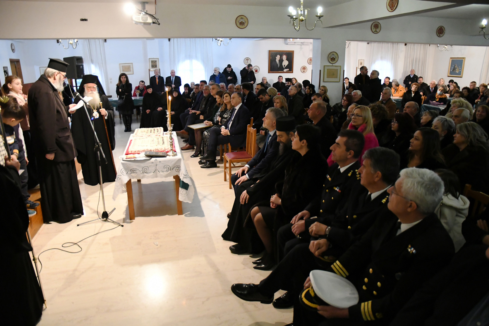 Δημητριάδος Ιγνάτιος: «Ο Θεός ζητά την αγάπη της καρδιάς μας» - Λαμπρή η πανήγυρις των Αγίων Αντωνίων στην Αγιά