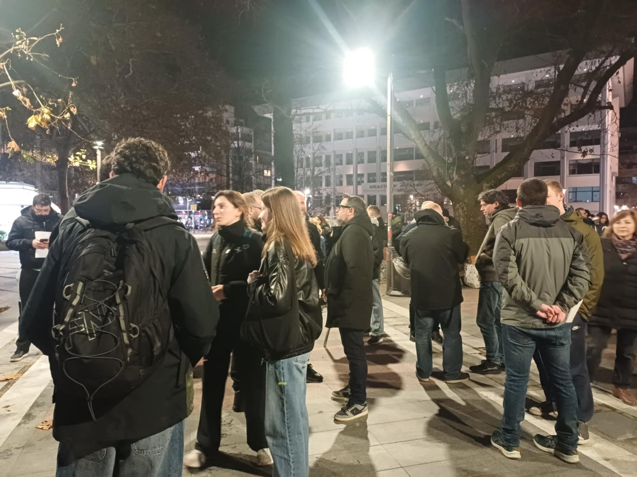 Συλλαλητήριο στη Λάρισα από το Εργατικό Κέντρο ια την τραγωδία στη Βιολάντα:  Ή τα κέρδη τους ή οι ζωές μας (ΦΩΤΟ)