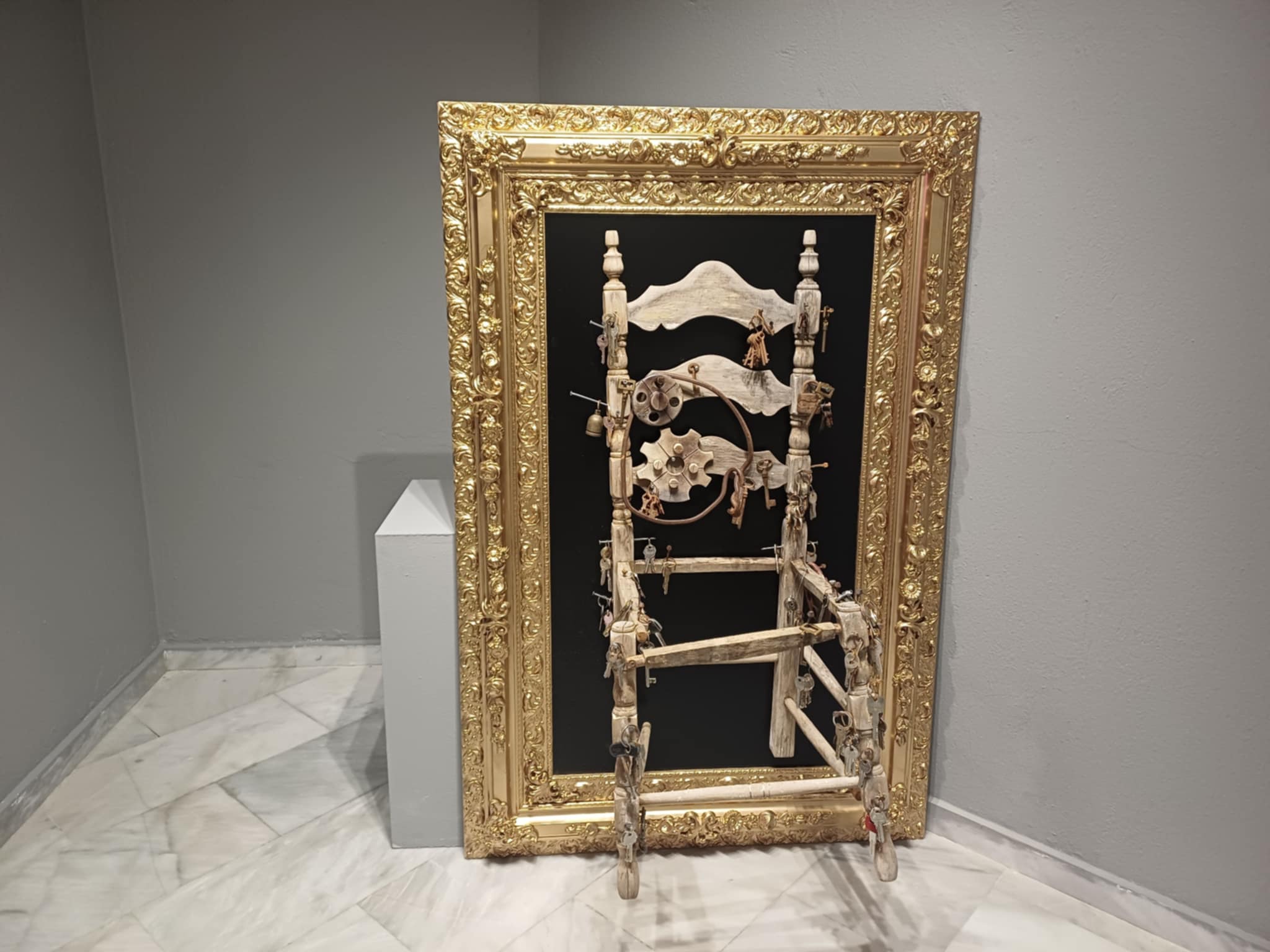 Εγκαινιάζεται αύριο στη Δημοτική π[ανακοθήκη η  έκθεση σύγχρονης τέχνης «Memento Sedere» (ΦΩΤΟ)