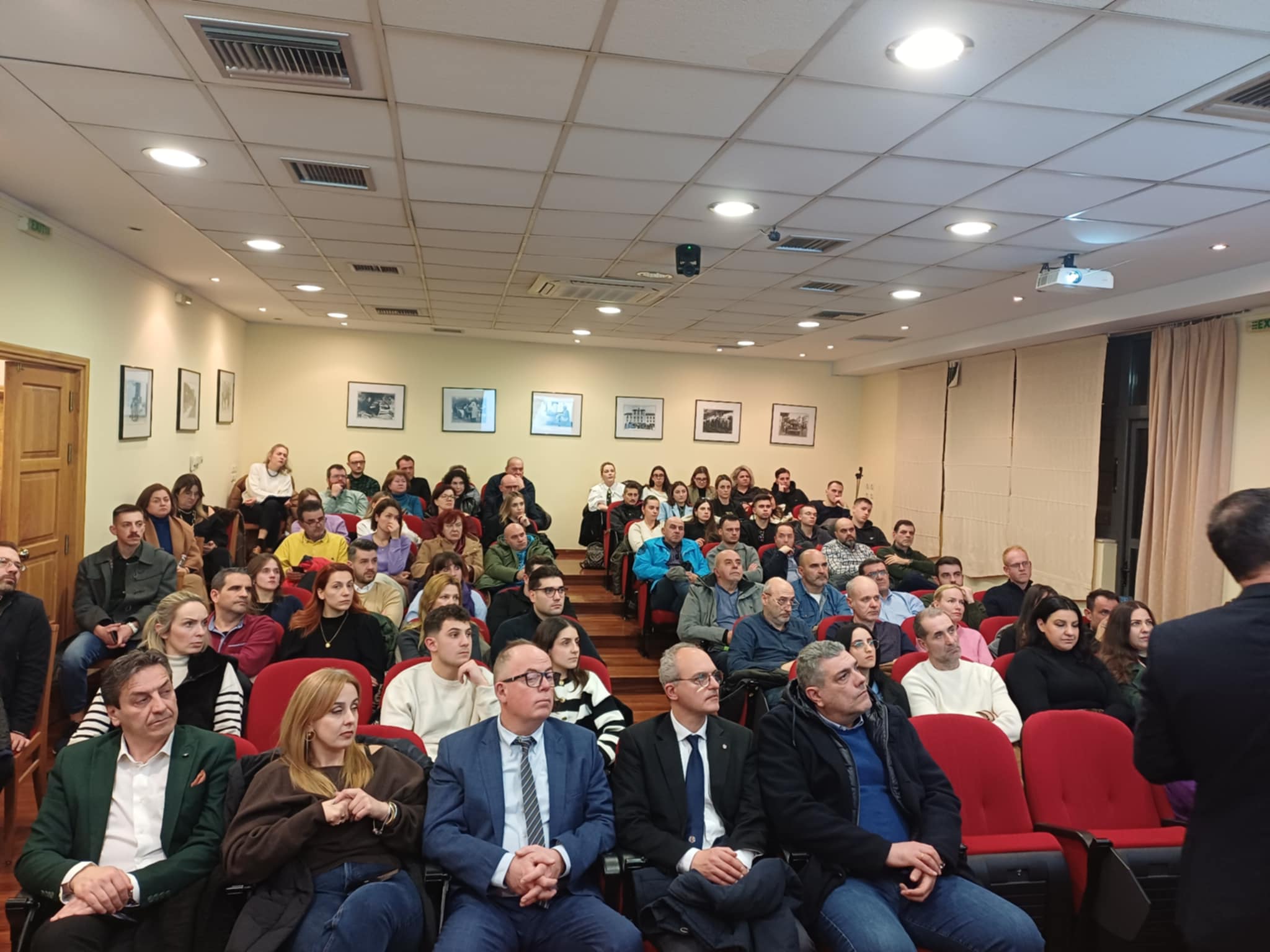 Σεμινάριο στο Επιμελητήριο Λάρισας για «Digital Marketing» (ΦΩΤΟ)