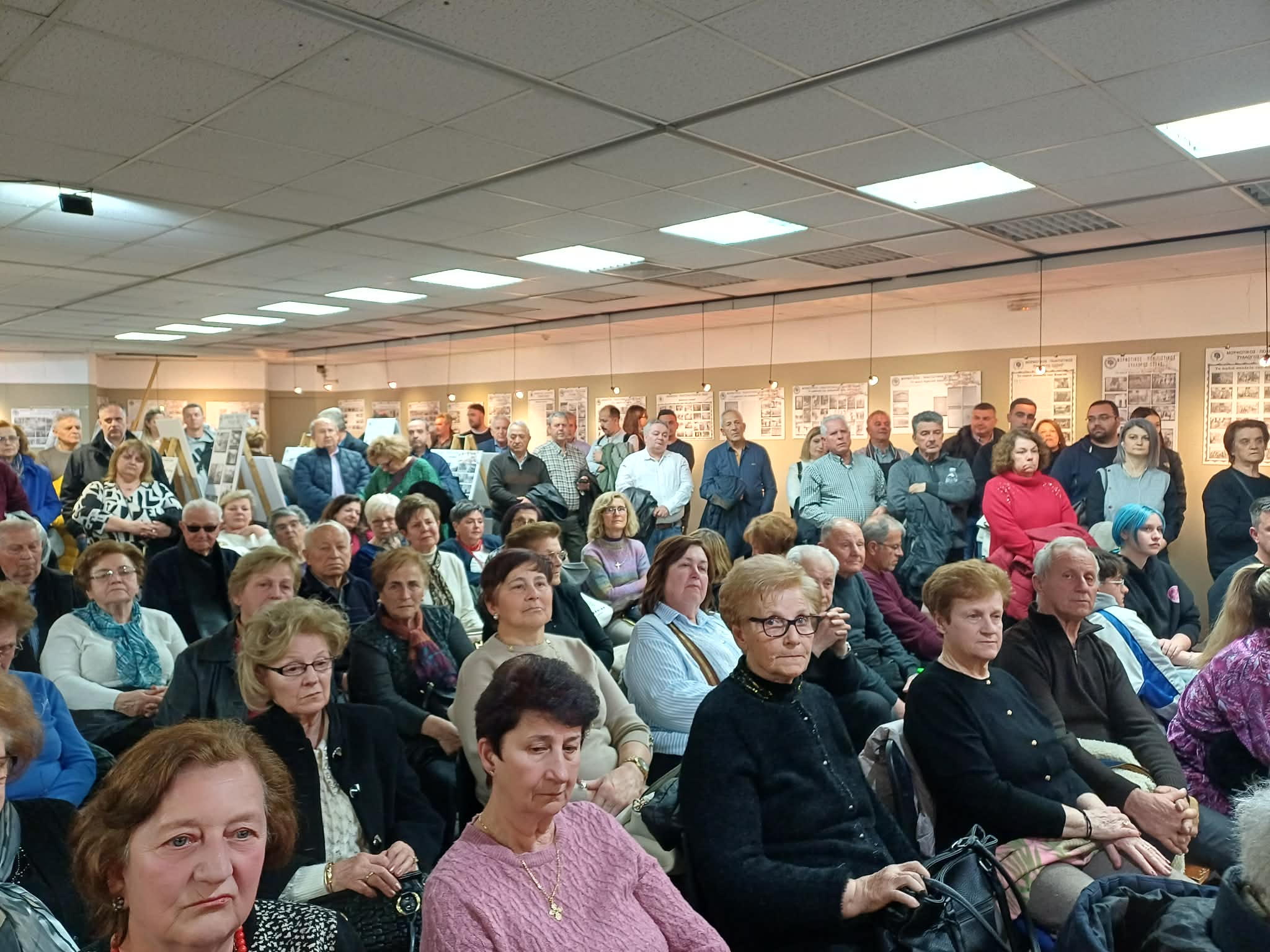 Εγκαινιάστηκε η έκθεση φωτογραφίας «Η Όσσα στο διάβα… των χρόνων» στο Χατζηγιάννειο (ΦΩΤΟ)