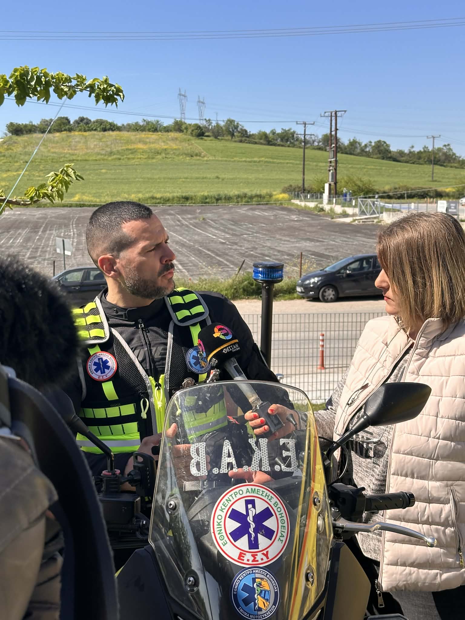 Λάρισα: Οι «ήρωες των 5 λεπτών» του ΕΚΑΒ σώζουν ζωές καθημερινά (ΦΩΤΟ-ΒΙΝΤΕΟ)