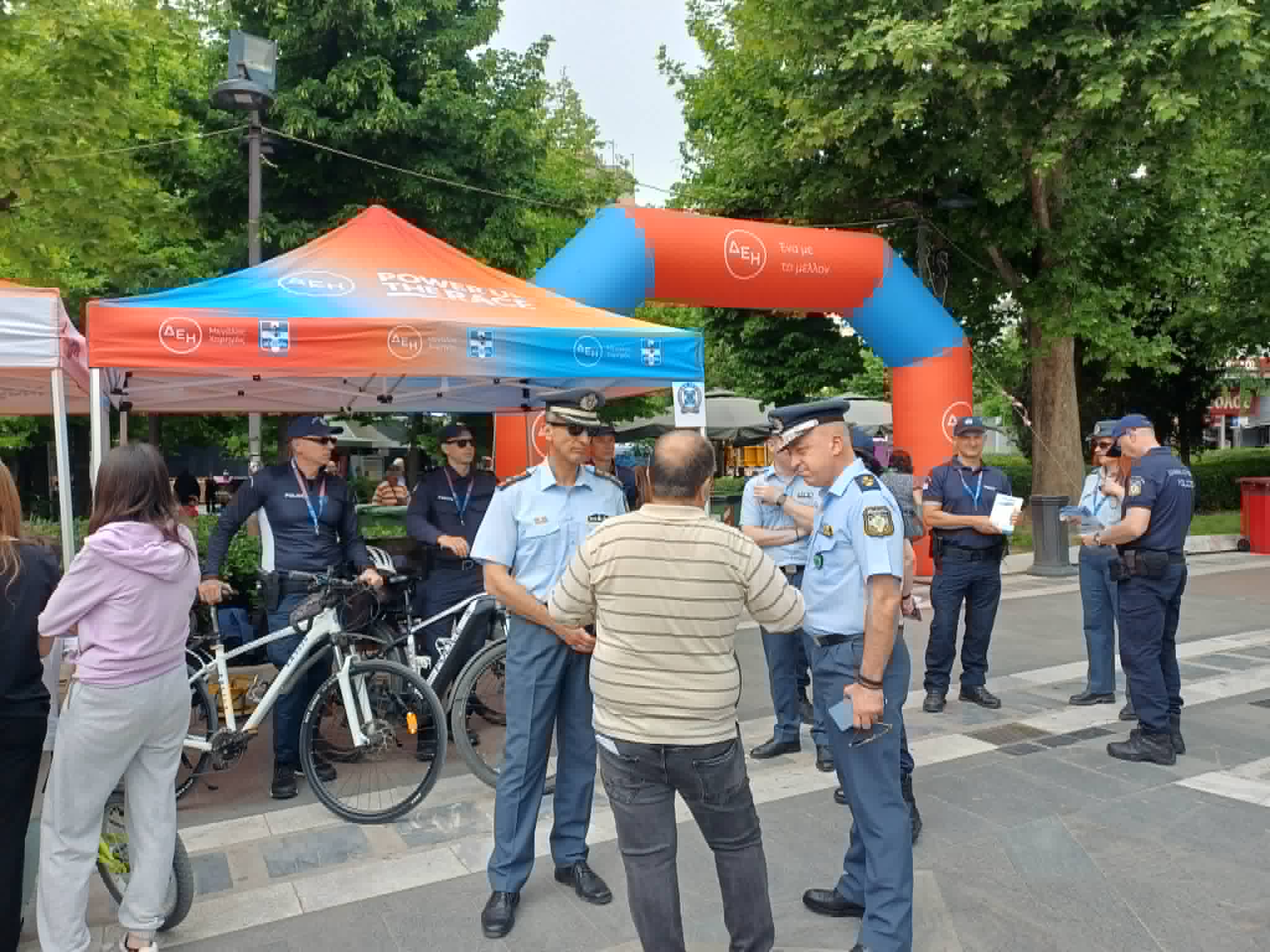 Λάρισα: Όλα έτοιμα σε κεντρική πλατεία και κεντρικούς δρόμους  για την υποδοχή του «ΔΕΗ Tour of Hellas» (ΦΩΤΟ)