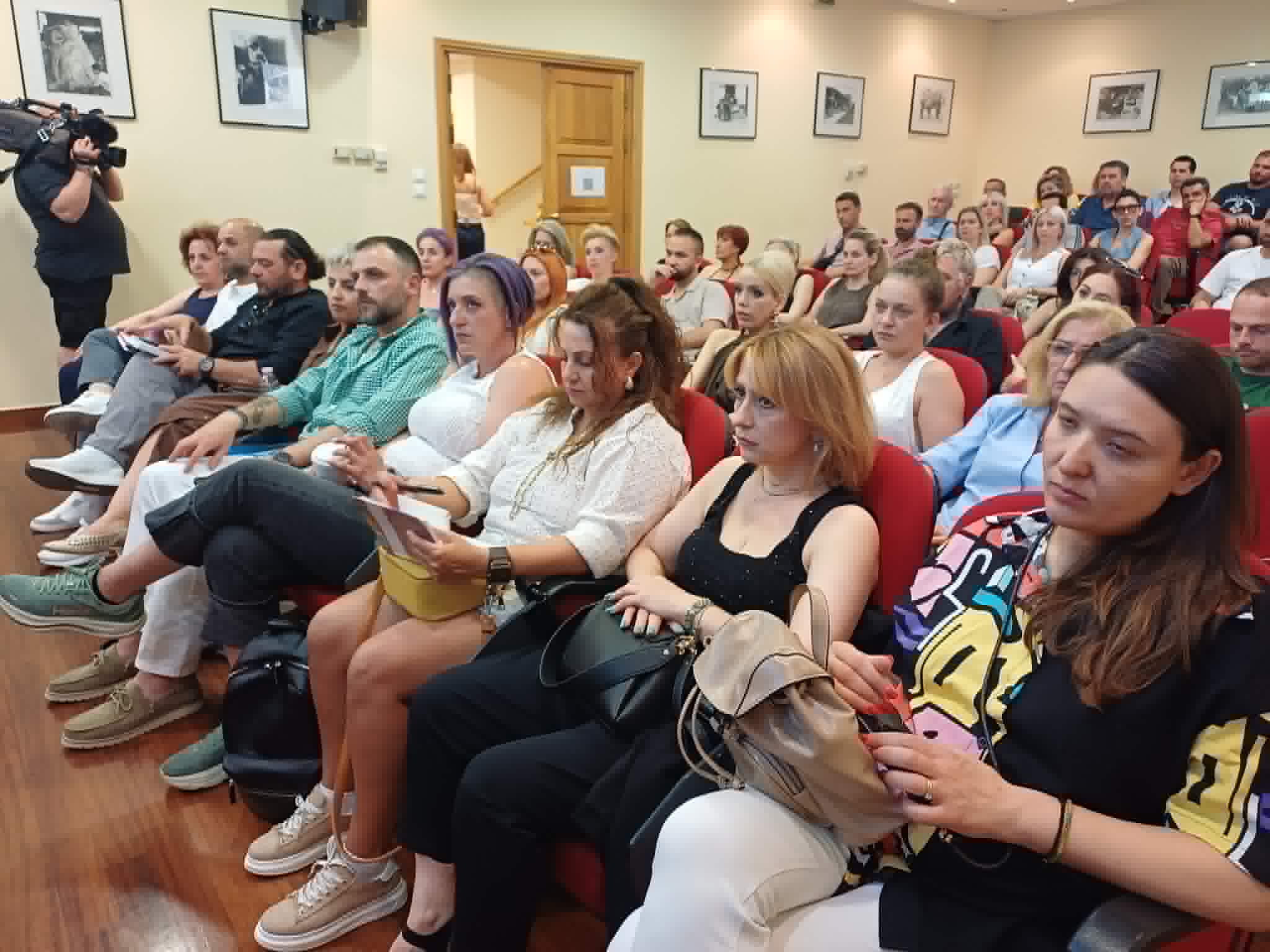 Ψηφιακή Κάρτα Εργασίας: ΕΦΚΑ και Επιθεώρηση Εργασίας ενημέρωσαν τις επιχειρήσεις της Λάρισας (ΦΩΤΟ)
