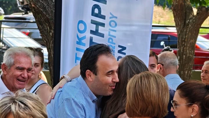 Εγκαίνια  νέου κολυμβητηρίου στα Τρίκαλα στο πάρκο του Άη Γιώργη (ΦΩΤΟ)