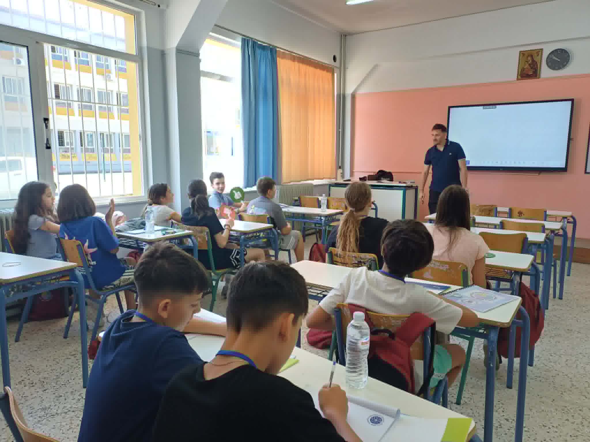 ξεκίνησε το 3ο Καλοκαιρινό Σχολείο Μαθηματικών στη Λάρισα- μεγάλη προσέλευση και ενθουσιασμός από τους μαθητές (ΦΩΤΟ)