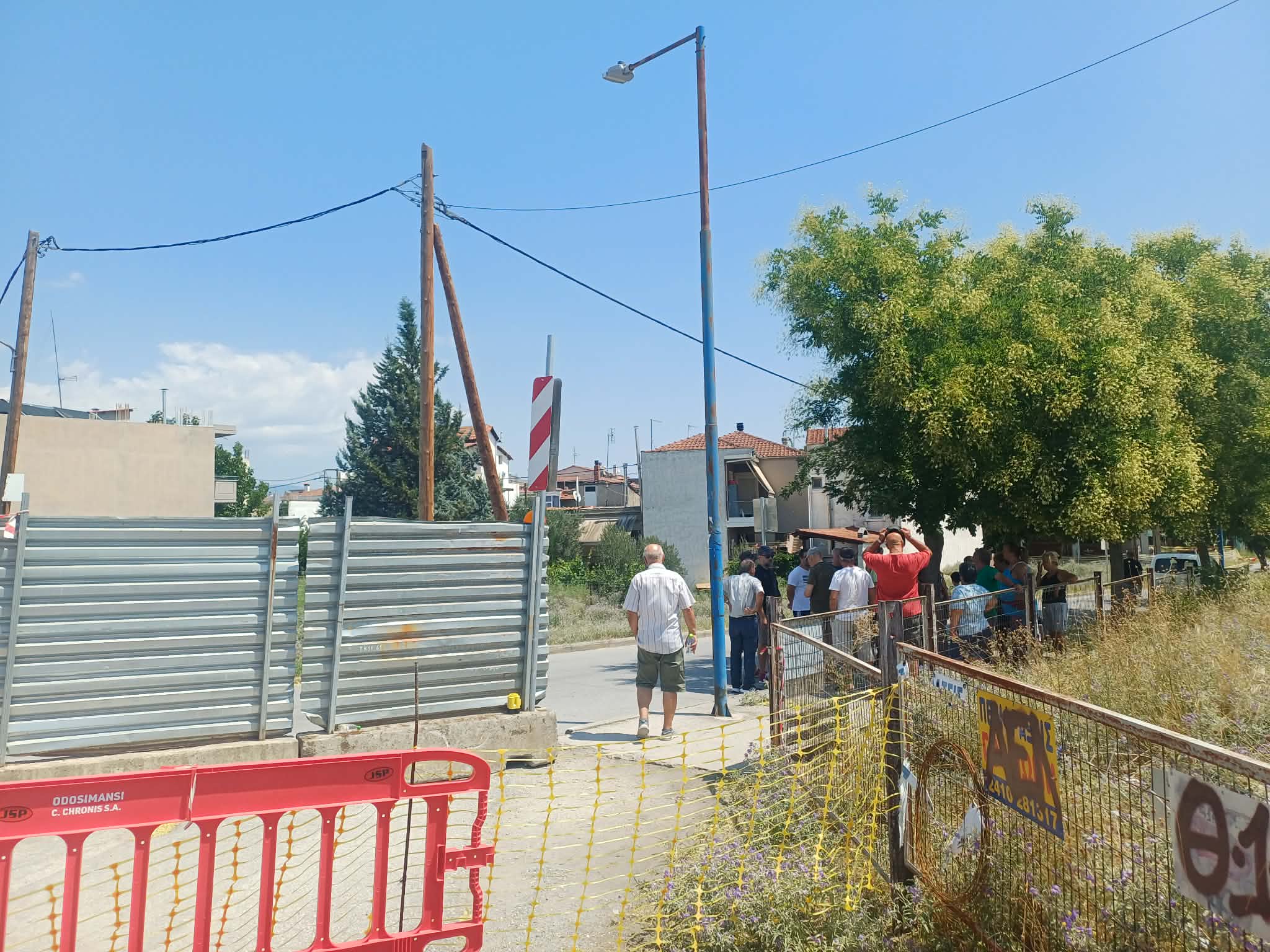 Βόλου: Αγανάκτηση κατοίκων Αγίου Γεωργίου και Τούμπας για την κατάργηση της διέλευσης (ΦΩΤΟ)