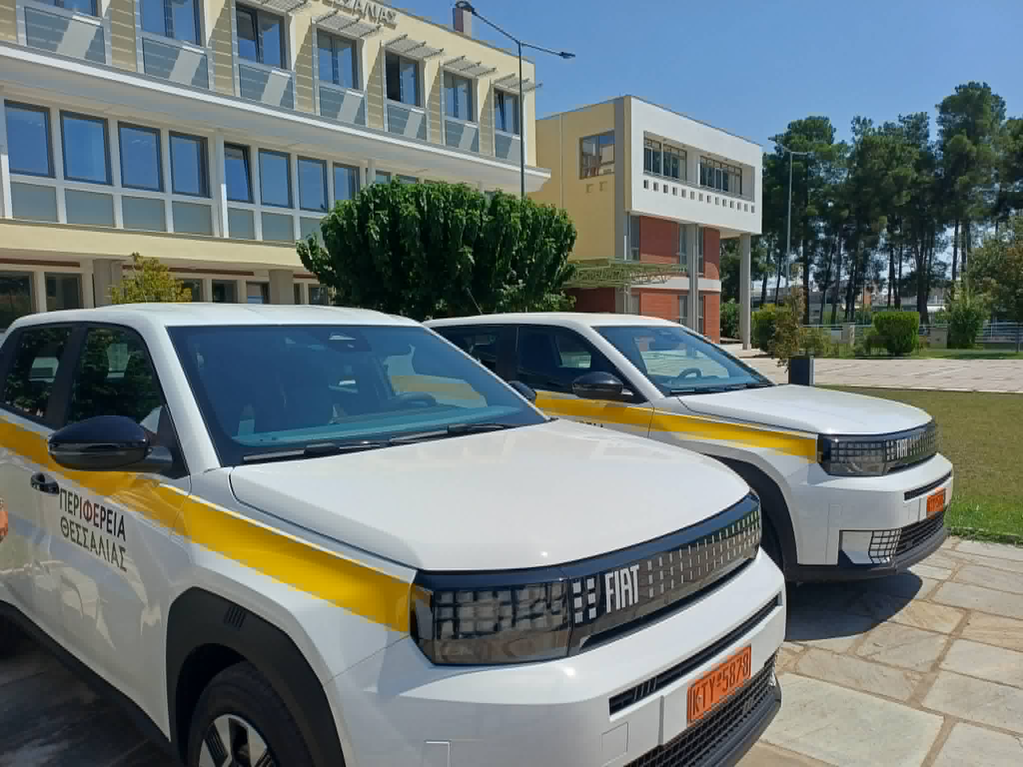 Αναβαθμίζεται ο μηχανολογικός στόλος της περιφέρειας- παρουσιάστηκαν τα νέα αυτοκίνητα