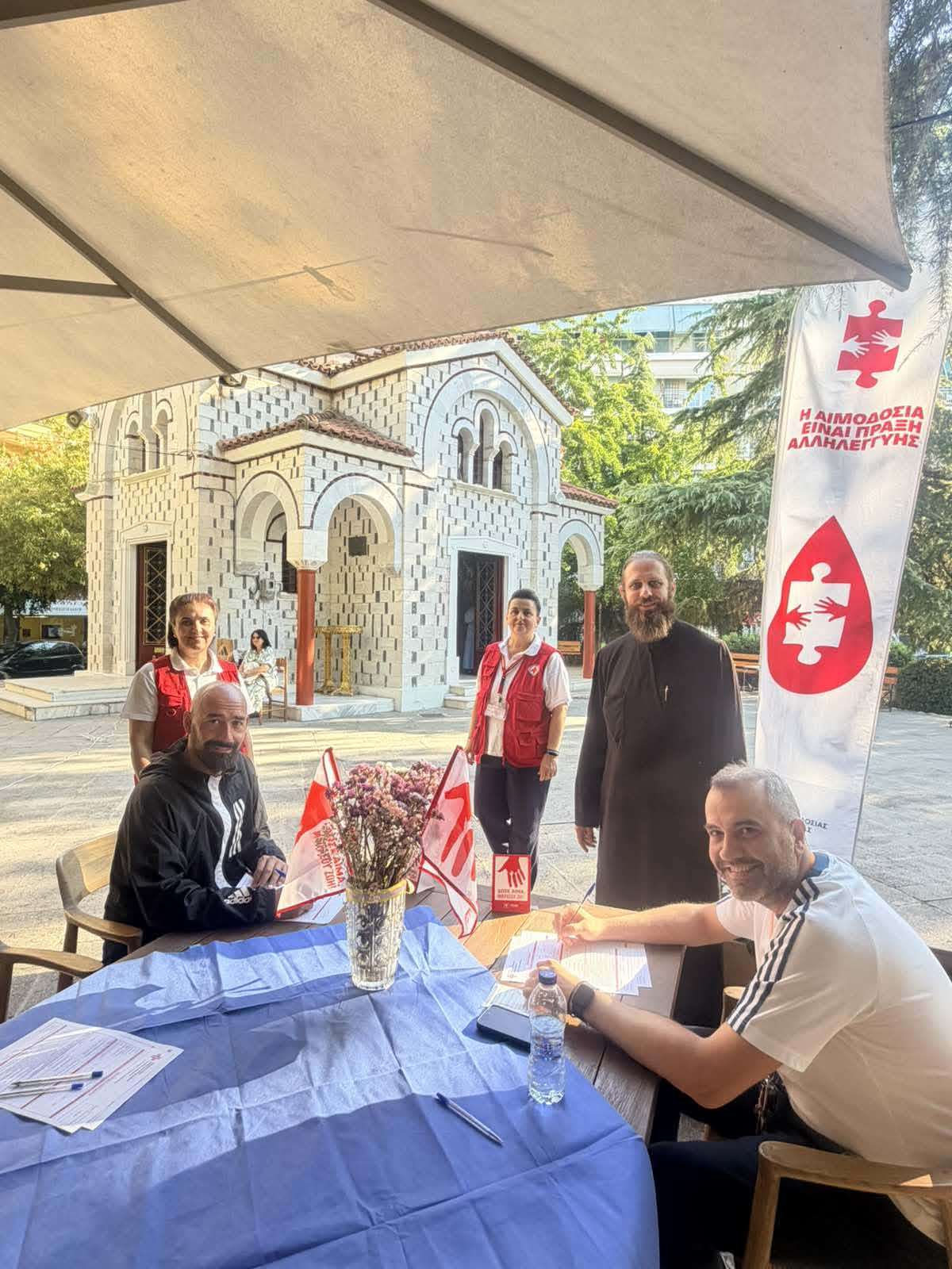 Μήνυμα προσφοράς και αλληλεγγύης στην εθελοντική αιμοδοσία της Ιεράς Μητρόπολης Λαρίσης