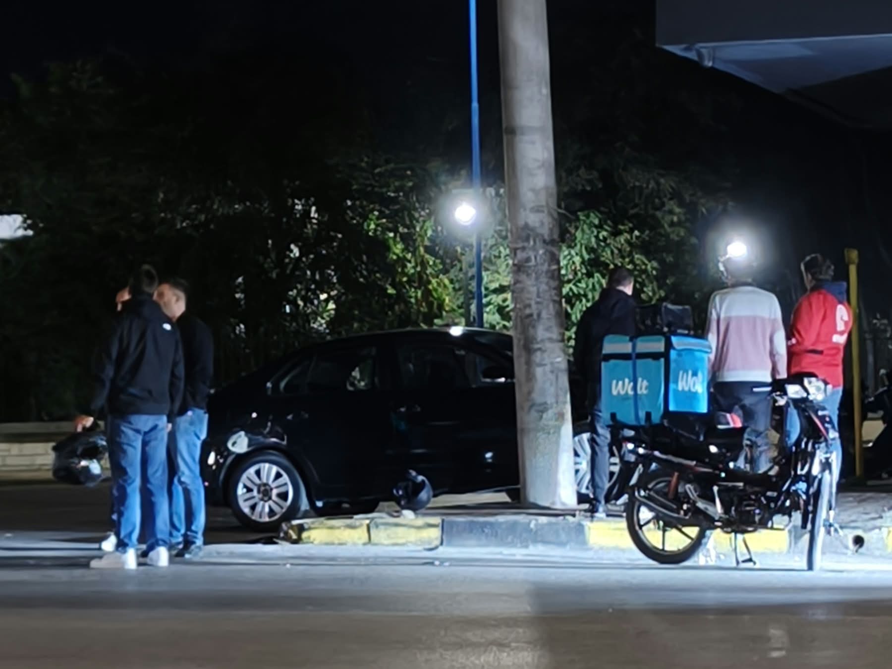 Τροχαίο ΤΩΡΑ με τραυματισμό ντελιβερά στην Ιωαννίνων μετά από σύγκρουση με ΙΧ (ΦΩΤΟ)