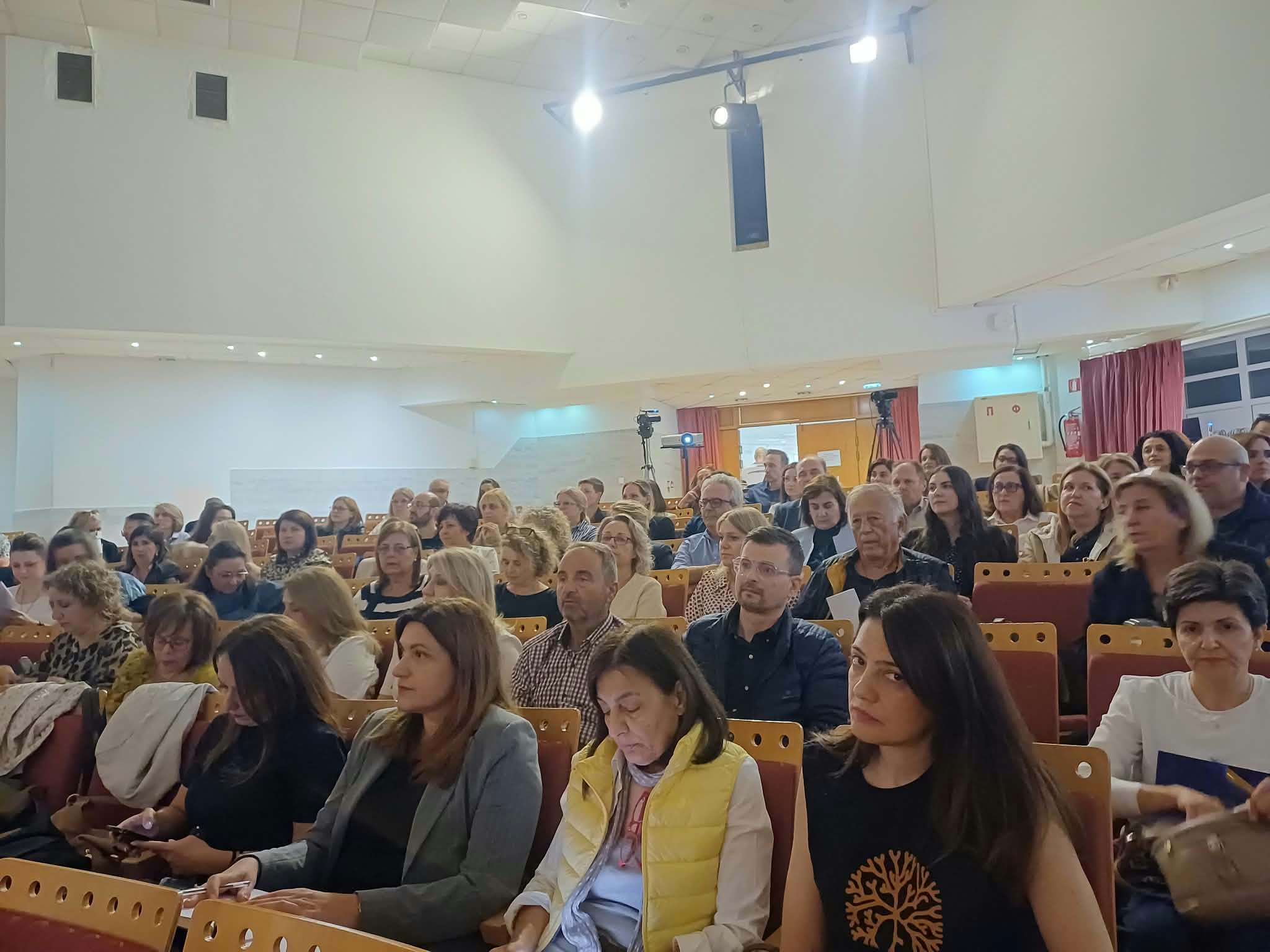 Στο επίκεντρο το νέο Κληρονομικό Δίκαιο σε ημερίδα των συμβολαιογράφων στη Λάρισα
