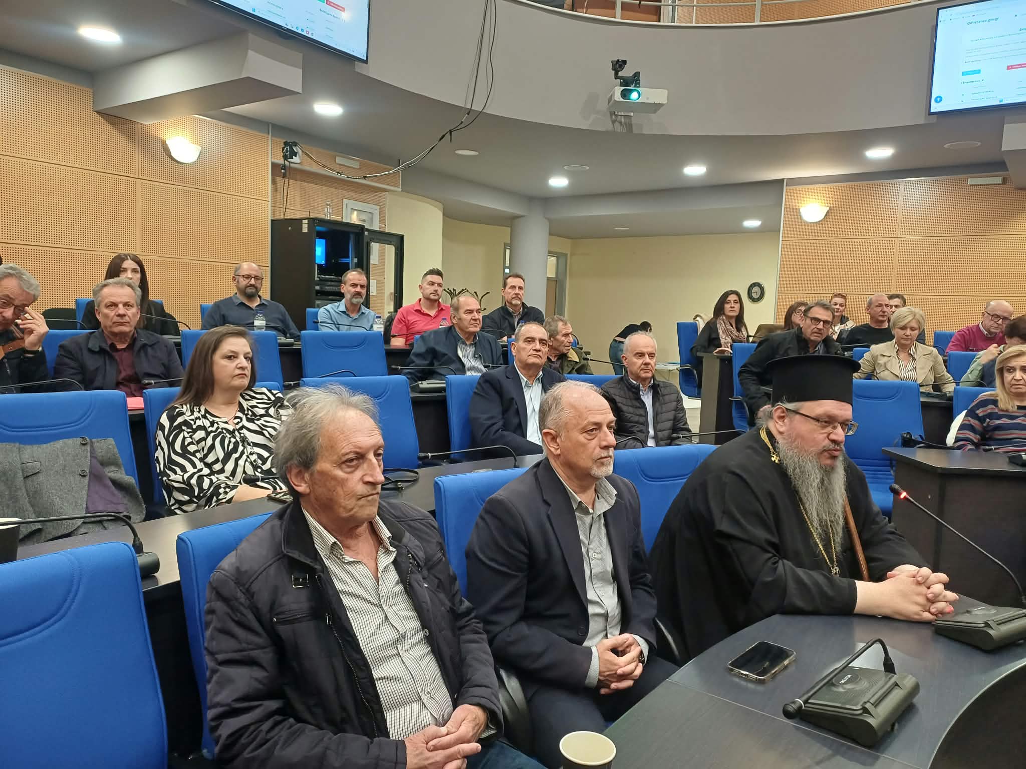 Συναγερμός για τα δάση της Θεσσαλίας: Ξηράνσεις, παθογόνα και κλιματική κρίση απειλούν τα οικοσυστήματα (ΦΩTO)