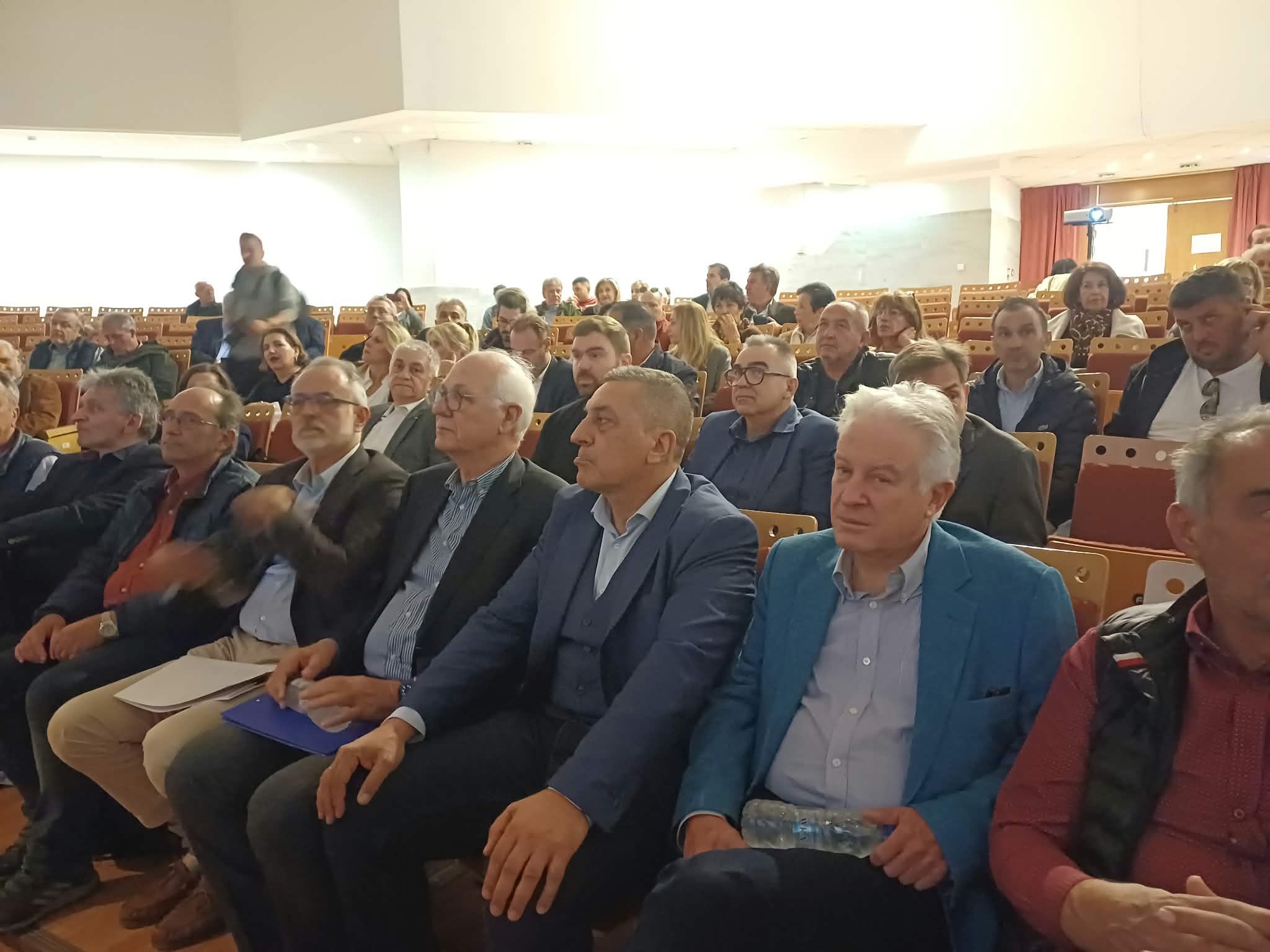 «Είμαστε έτοιμοι για τον επόμενο Ντάνιελ;» – Εκδήλωση της ΕΛ.ΑΣ για την κλιματική κρίση στη Λάρισα (φωτο)