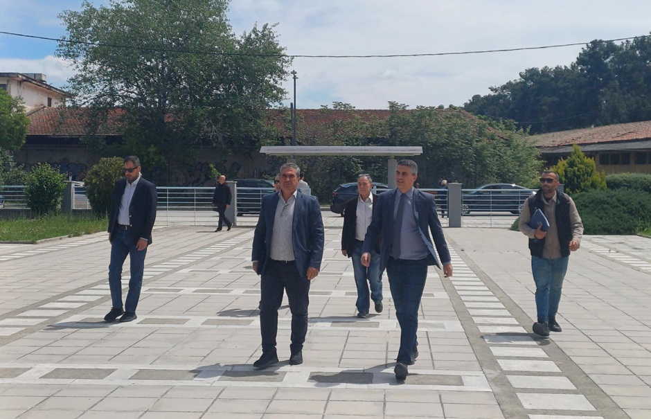 Έπεσαν οι υπογραφές για τις 4 συμβάσεις αποκατάστασης οδικών υποδομών στη Θεσσαλία  παρουσία Δήμα (ΦΩΤΟ+video)