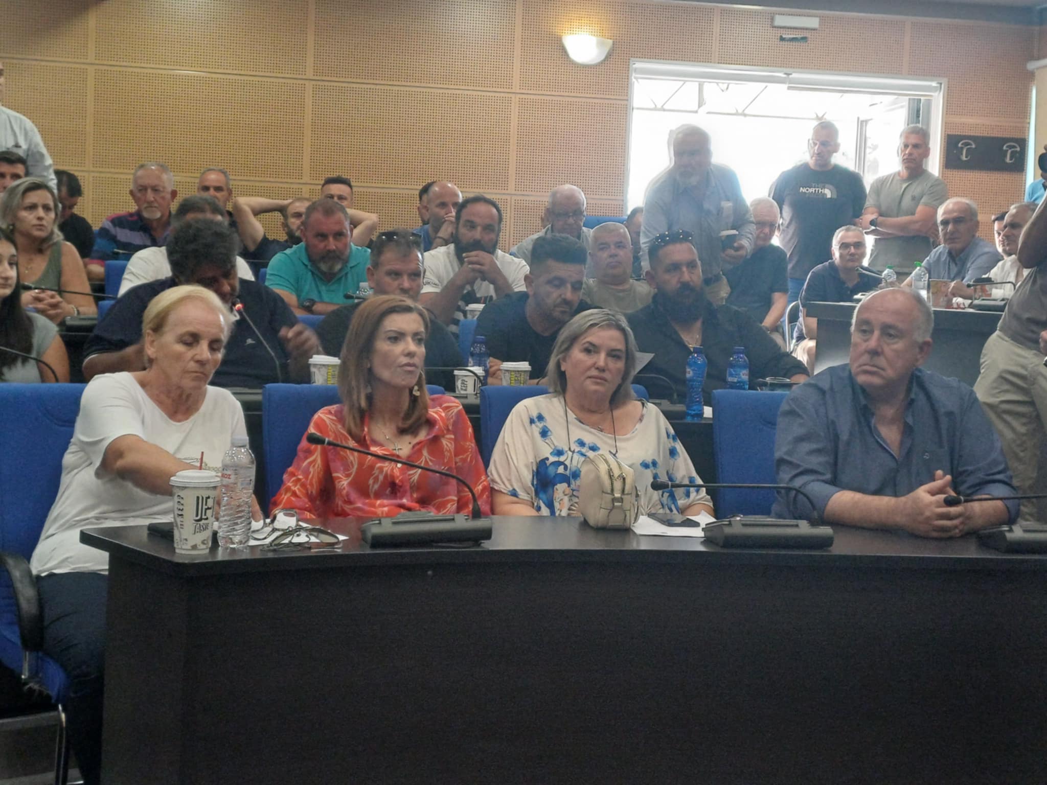 Σε εξέλιξη η κρισιμη σύσκεψη για την ευλογιά των προβάτων στην περιφέρεια- κτηνοτρόφοι: Τελείωσαμε! (ΦΩΤΟ)
