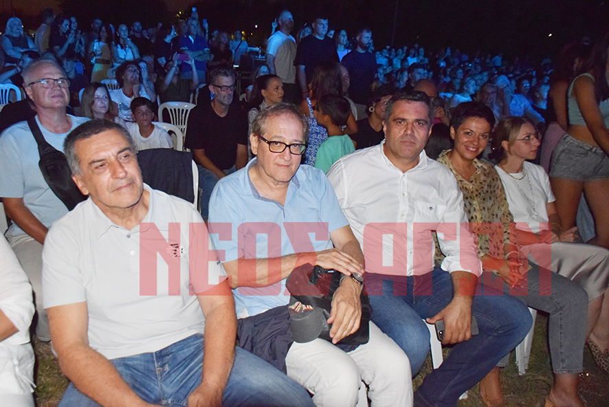 Μαγική νύχτα με Κότσιρα και Πορτοκάλογλου στις όχθες του Ενιπέα στην Ιτέα